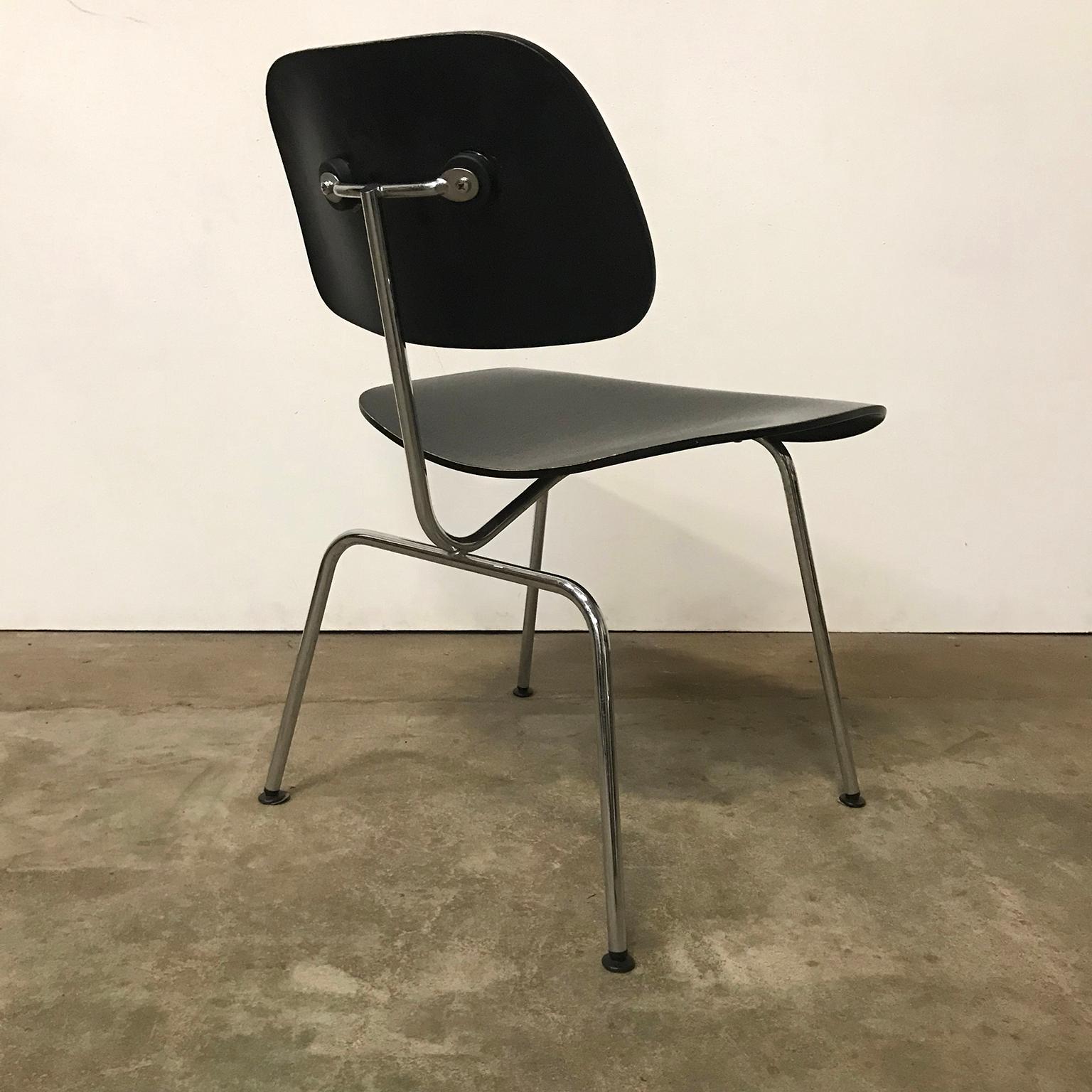 Mid-20th Century 1946, Ray & Charles Eames for Herman Miller, DCM in Painted Black Version