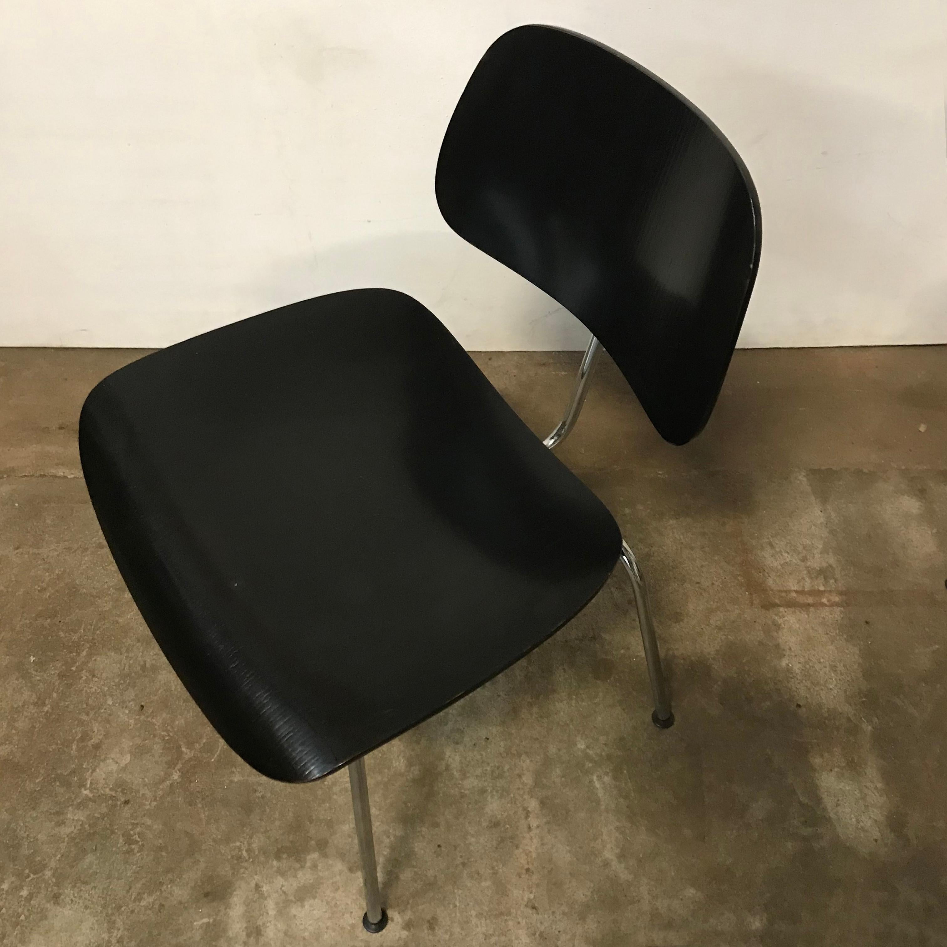 1946, Ray and Charles Eames for Herman Miller, Set of 4 DCM in Black Version 4