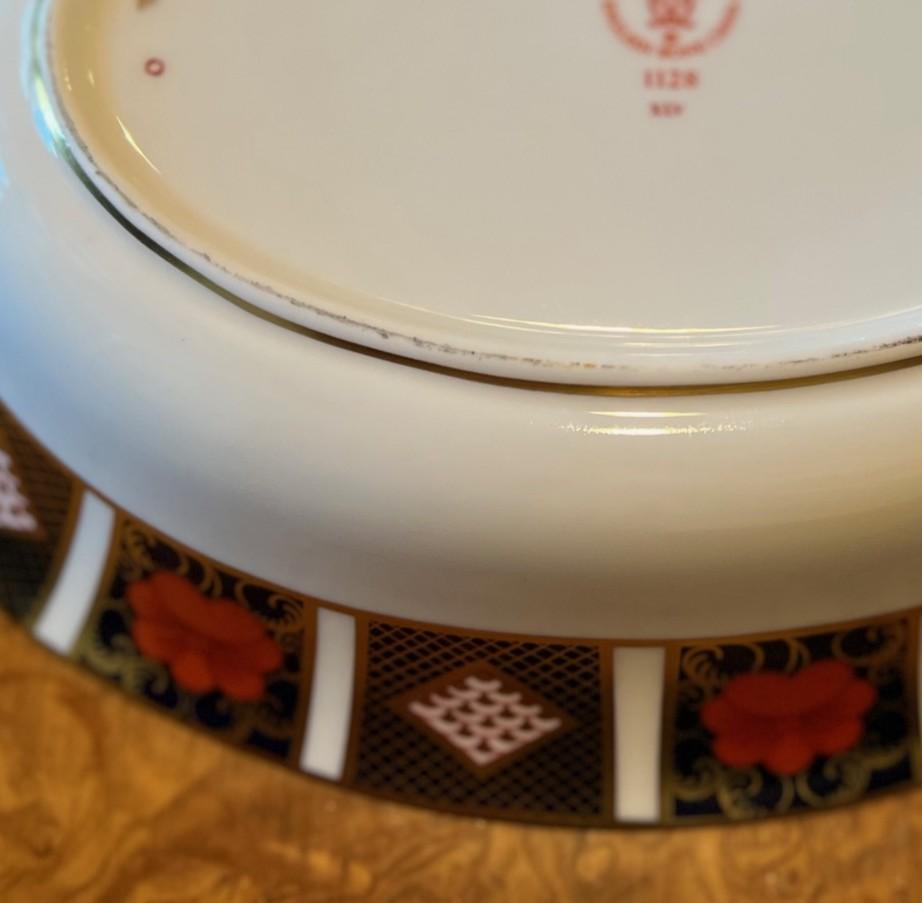 Metà XX secolo 1945 Royal Crown Derby Vecchio Piatto Imari per Verdure in vendita