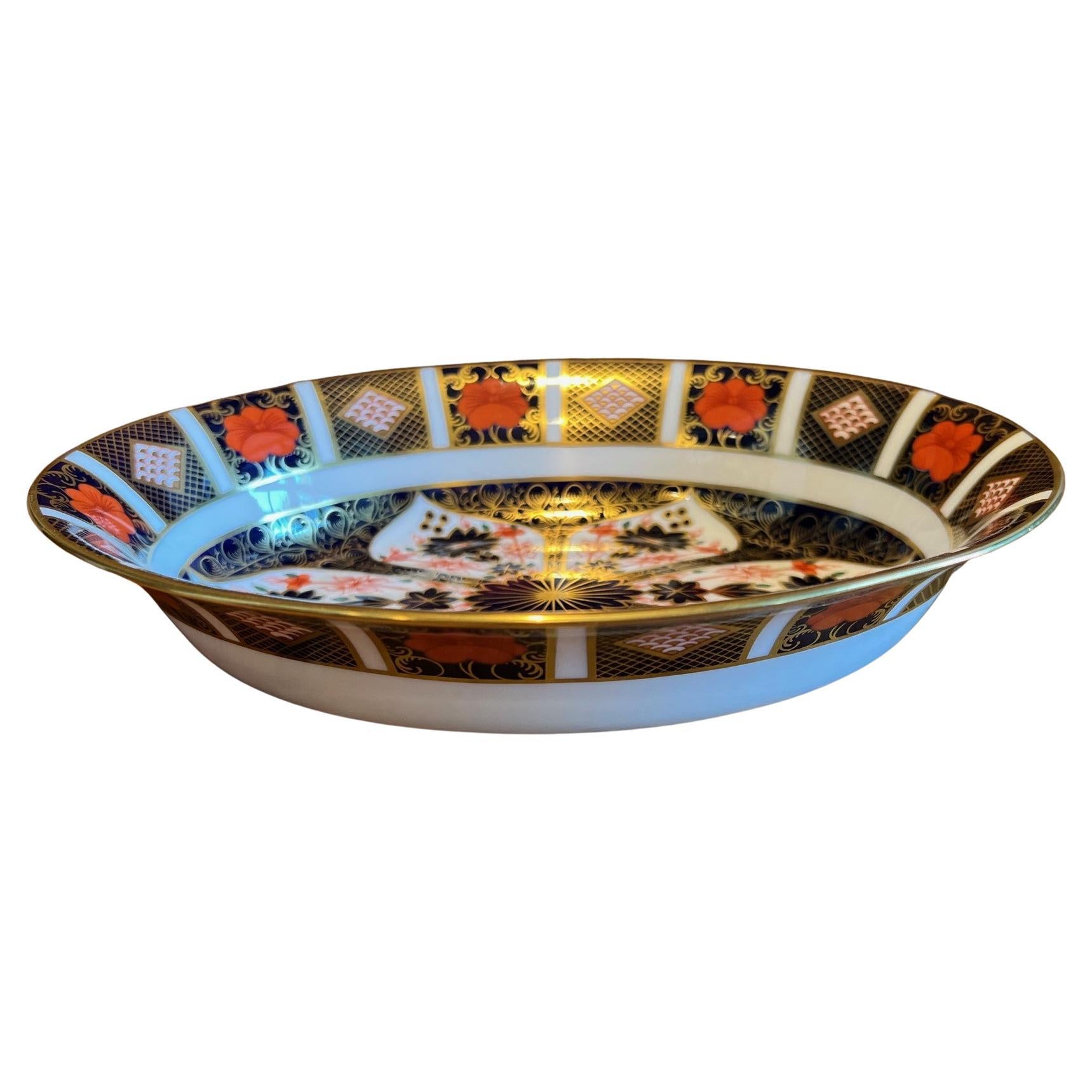 1945 Royal Crown Derby Vecchio Piatto Imari per Verdure in vendita