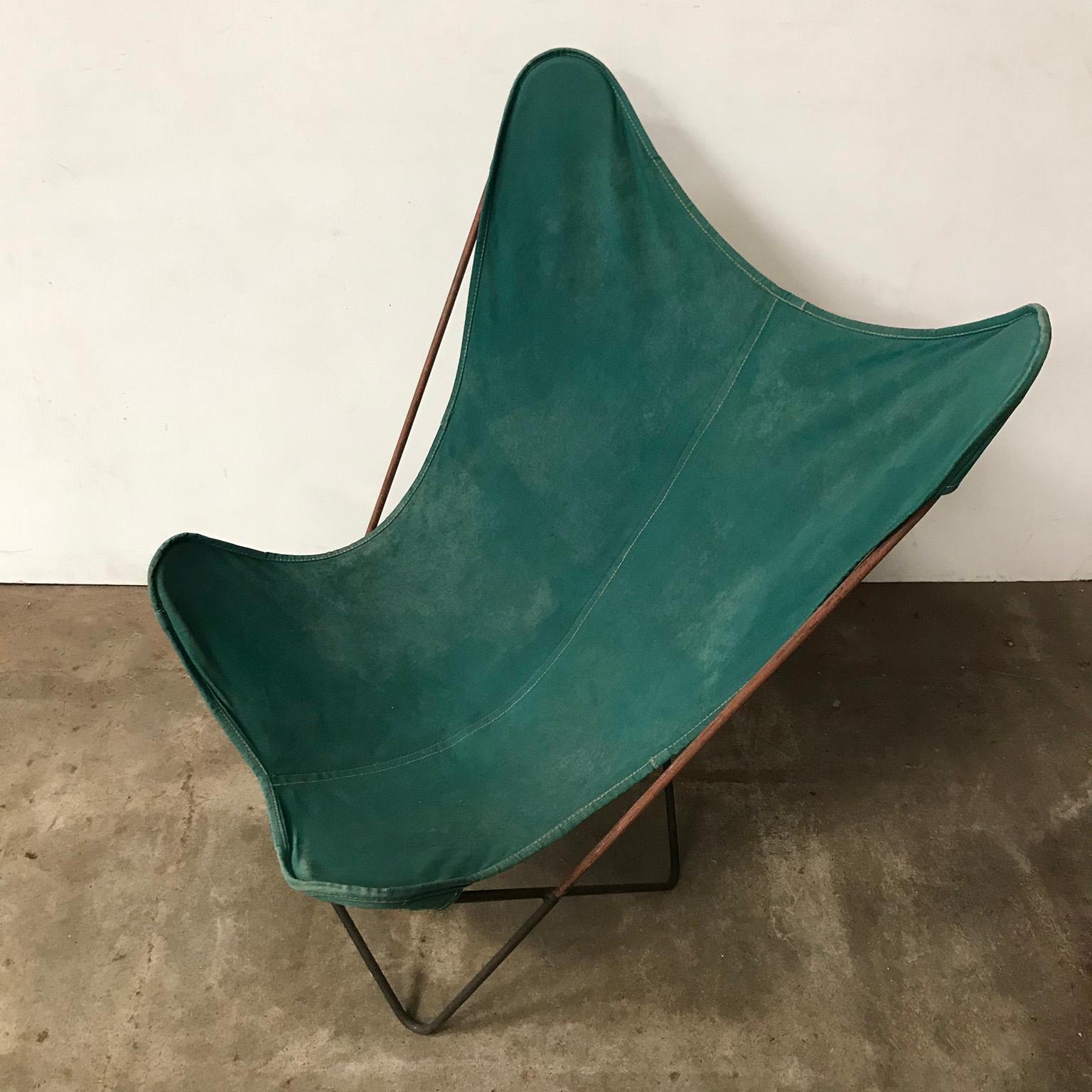 Mid-20th Century 1947, Hardoy, Ferrari, Green Cover with Grey Base Butterfly Chair