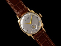 1947 Jaeger-LeCoultre Vintage Mens Midsize Watch, Beautiful Case - 14K Gold