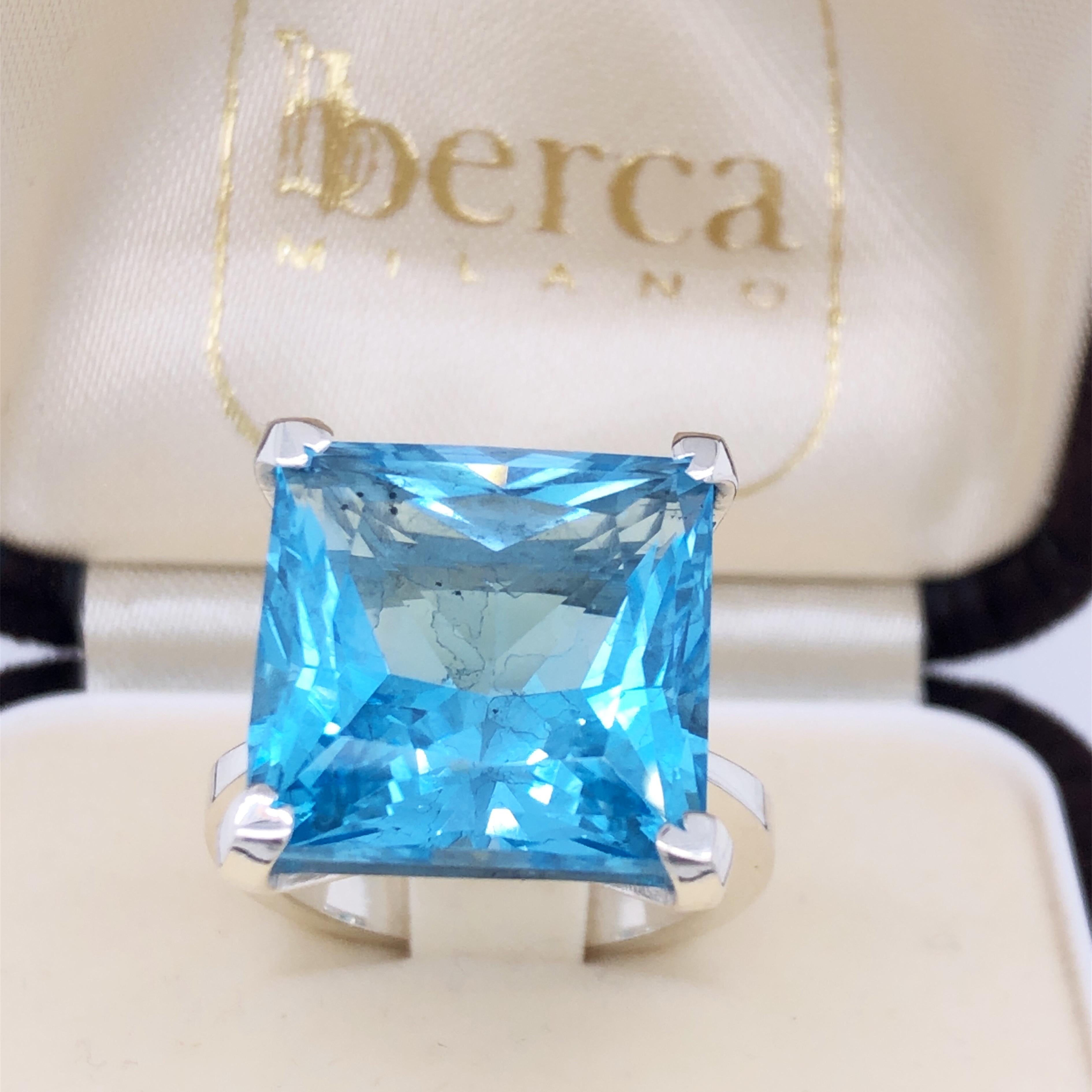 19.47 Karat Princess Cut Natural Light Blue Topaz Cocktail Ring For Sale 9