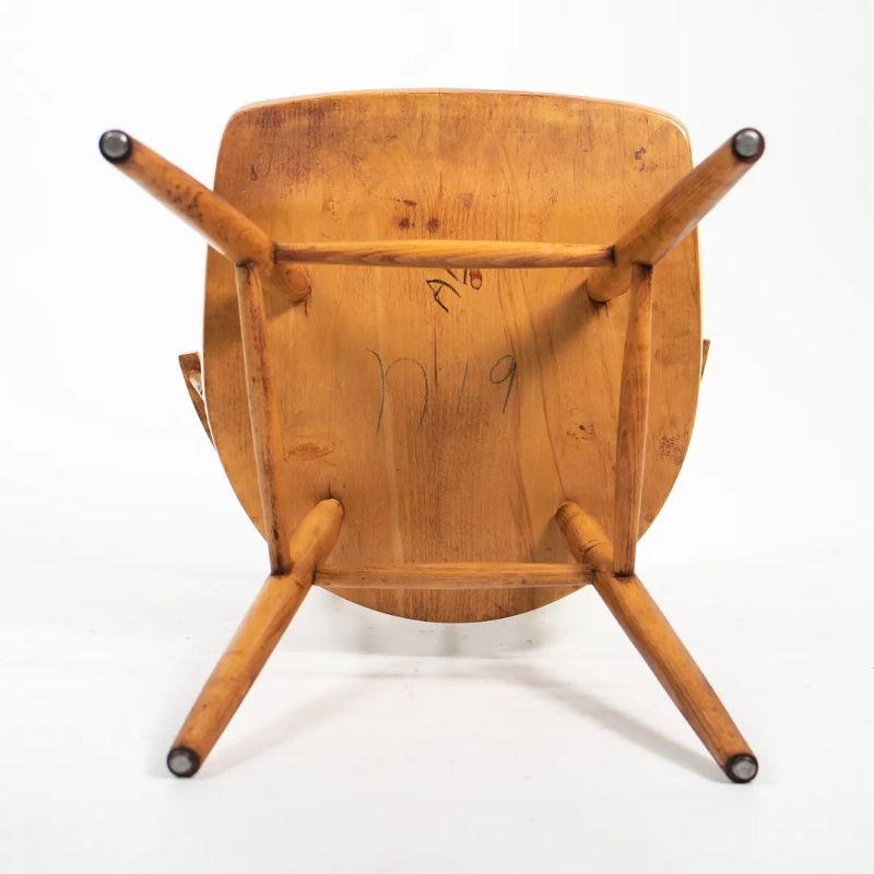 Modern 1947 Pair of George Nakashima for Knoll N19 Straight Chairs in Natural Birch For Sale