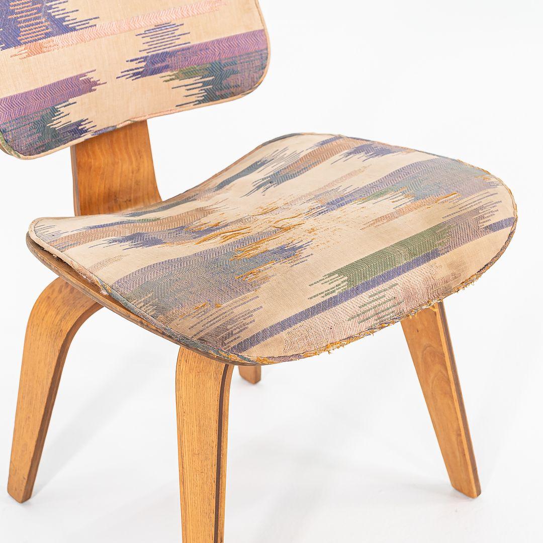 Mid-20th Century 1947 Rare Eames Evans Herman Miller DCW Dining Chair in Calico Ash & Fabric For Sale