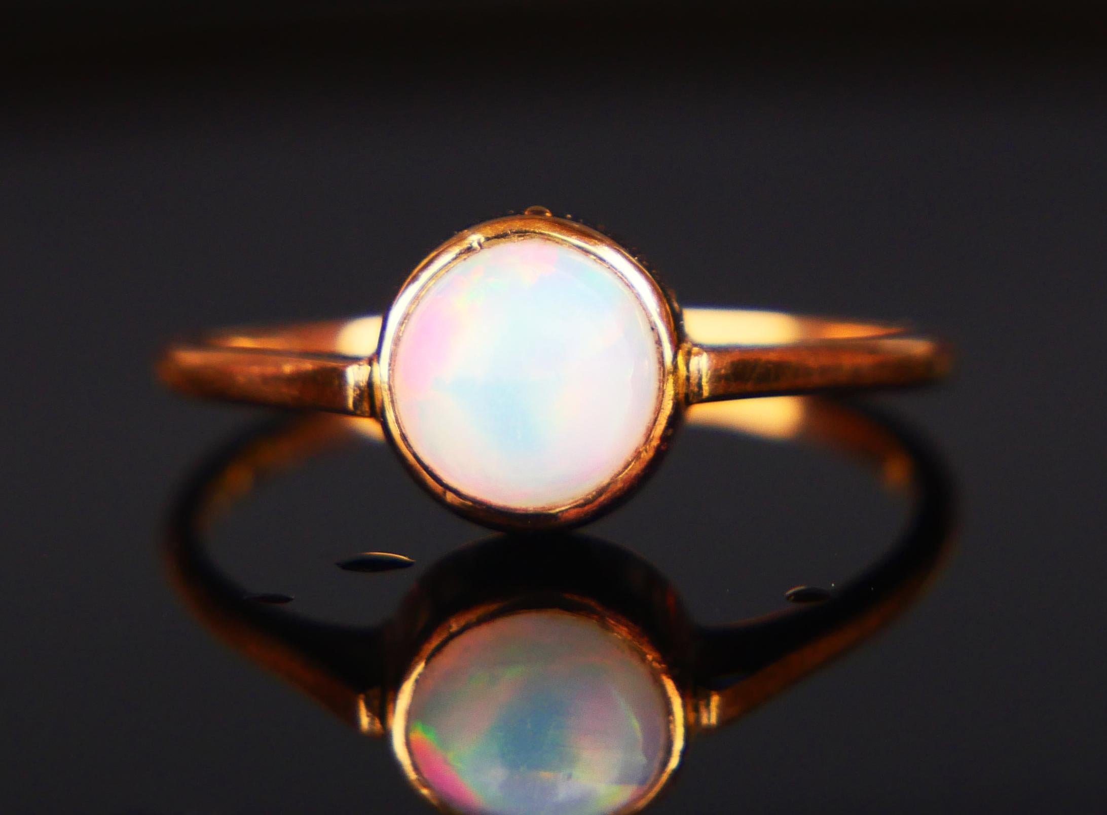 Retro 1947 Ring natural 1.25ct Opal solid 18K Gold ØUS6 / 1.75gr For Sale