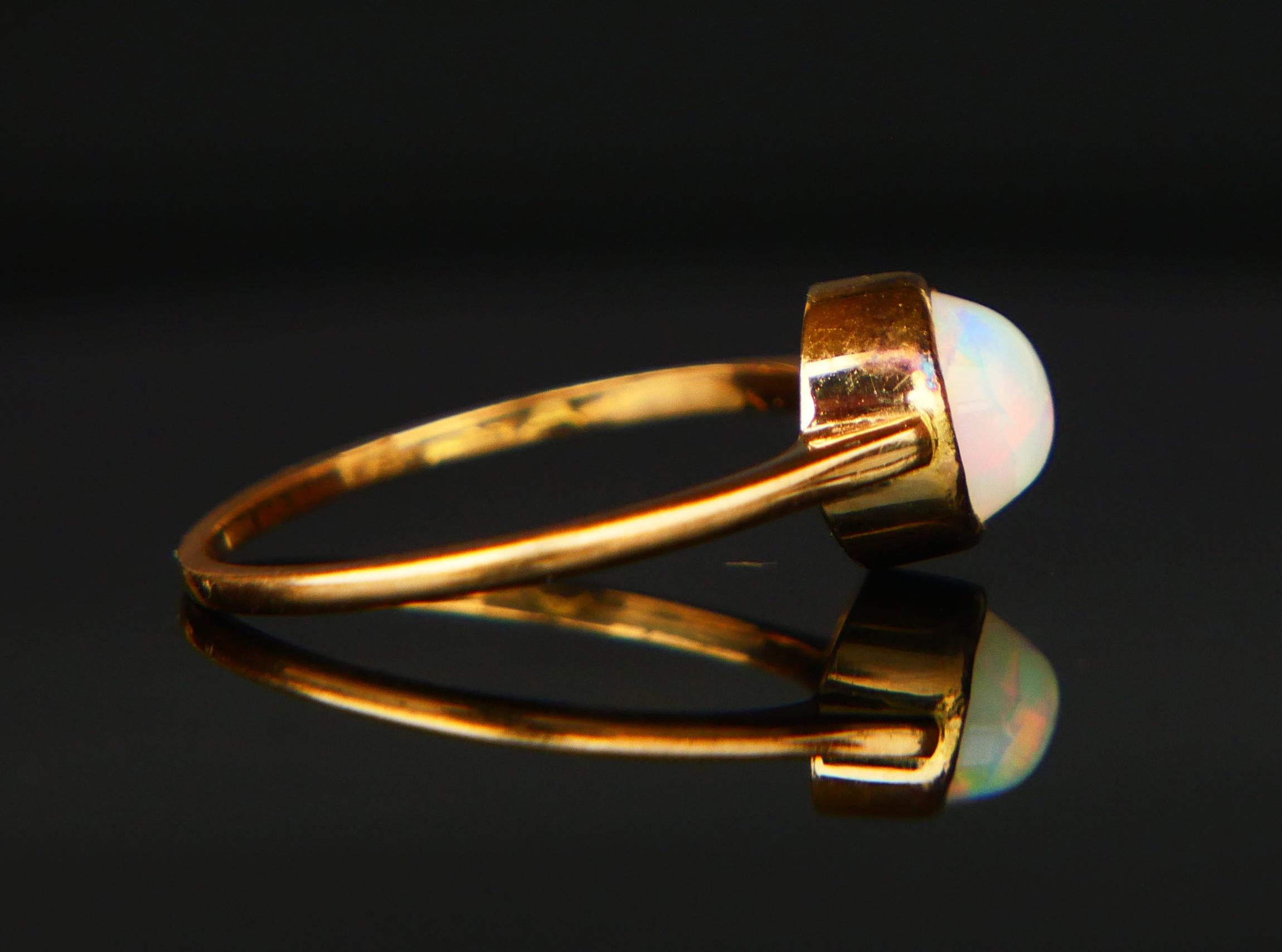 1947 Ring natural 1.25ct Opal solid 18K Gold ØUS6 / 1.75gr For Sale 1