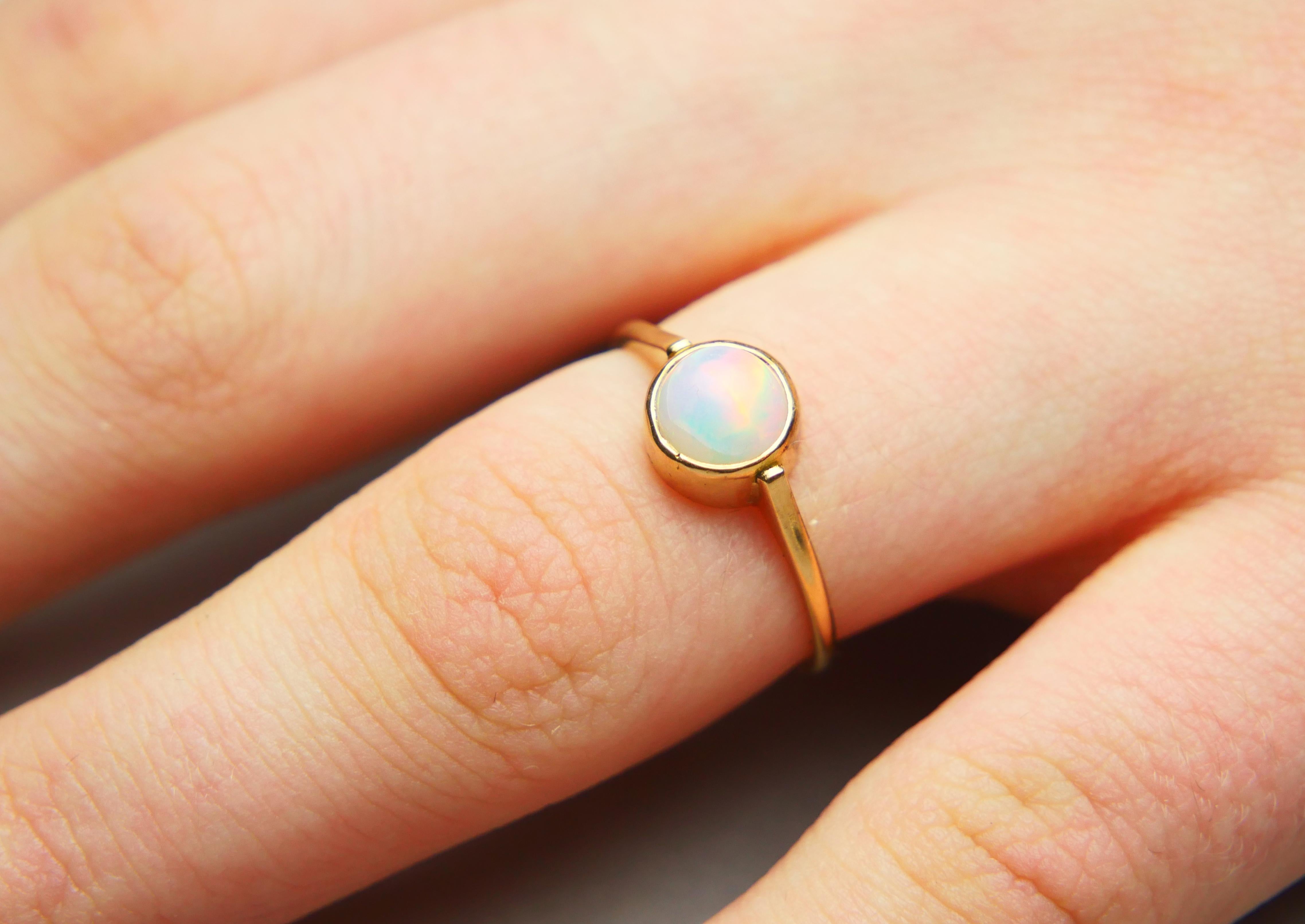 1947 Ring natural 1.25ct Opal solid 18K Gold ØUS6 / 1.75gr For Sale 2