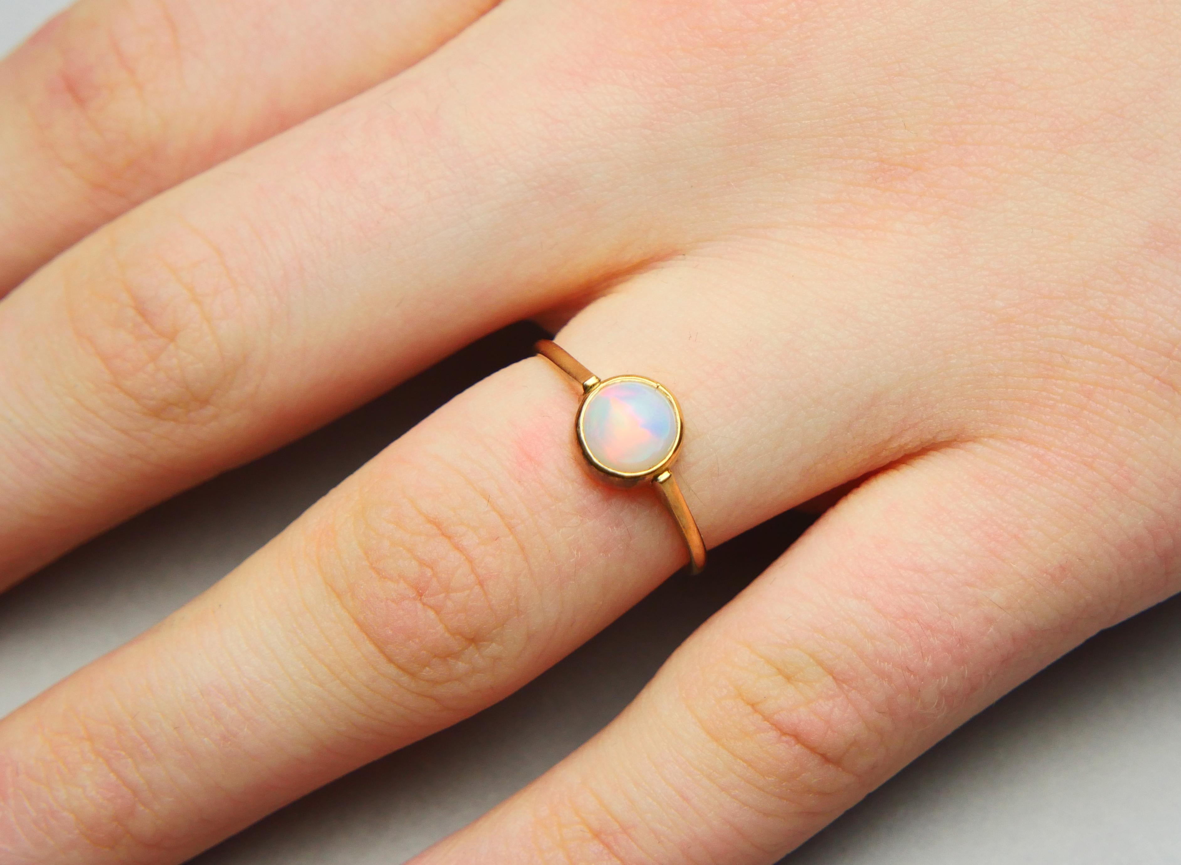 1947 Ring natural 1.25ct Opal solid 18K Gold ØUS6 / 1.75gr For Sale 3