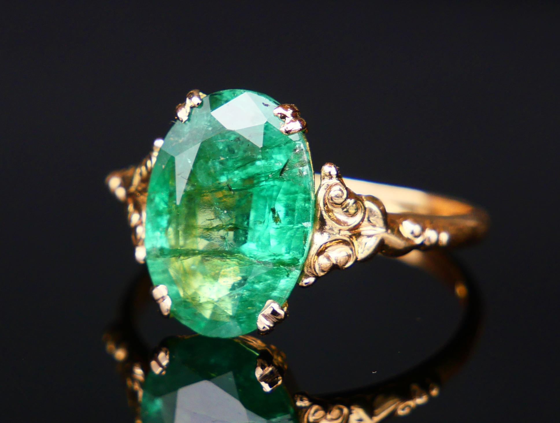 1947 Ring natürlicher 5ct Smaragd massiv 18K Gold Ø US7.75 / 2.8 gr im Angebot 1