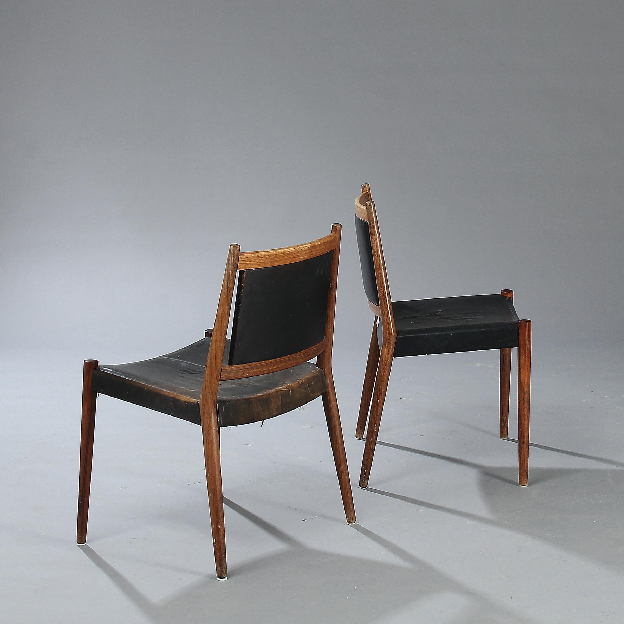Scandinavian Modern 1947 Steffen Syrach-Larsen, 16 Solid Wood Chairs, Patinated Leather Upholstery For Sale