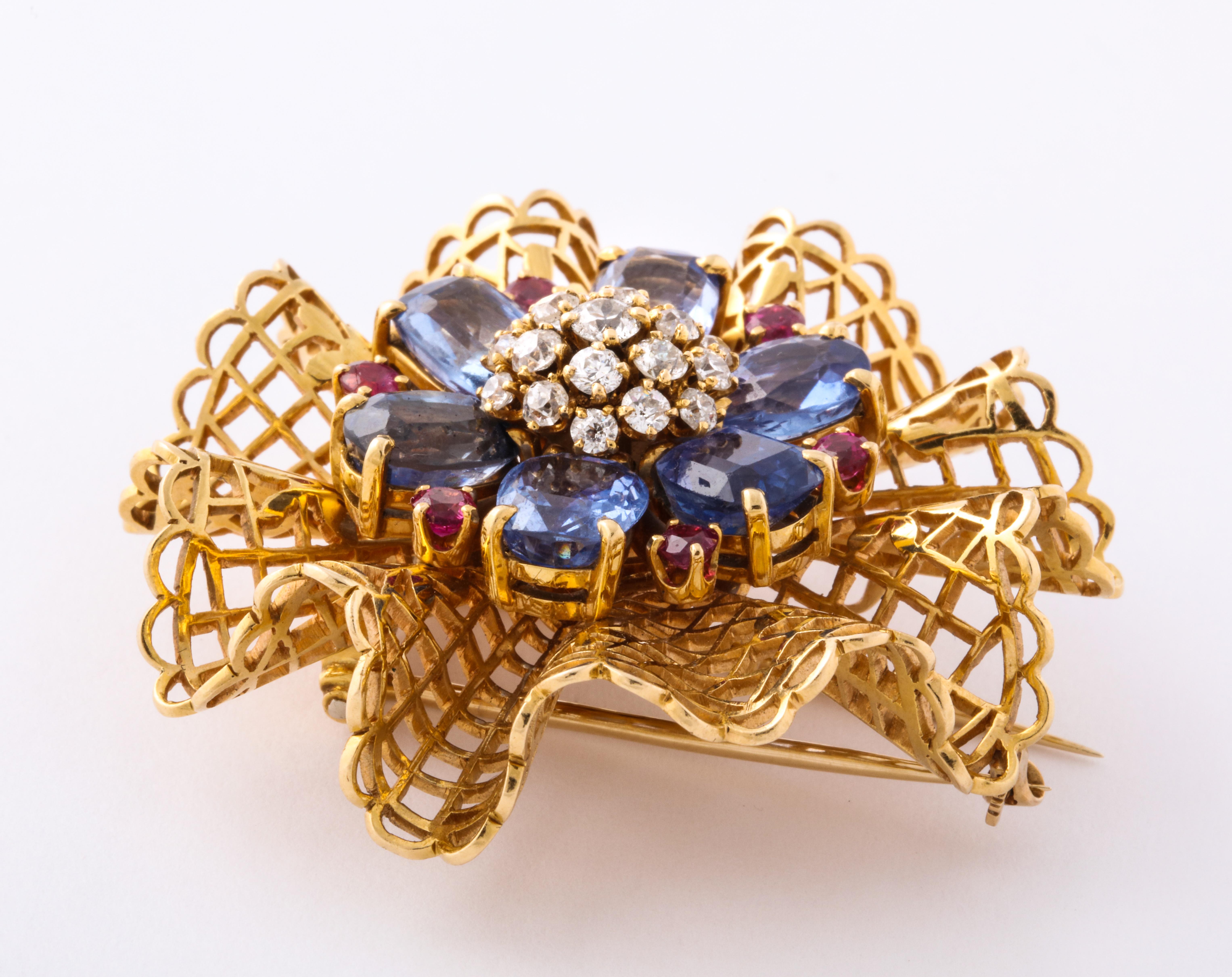 1947 Van Cleef & Arpels Lace Bouquet Sapphire Diamond Ruby Gold Brooch 3