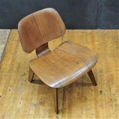 1947 Vintage Eames Evans Plywood Herman Miller Mid-Century Lounge Chair