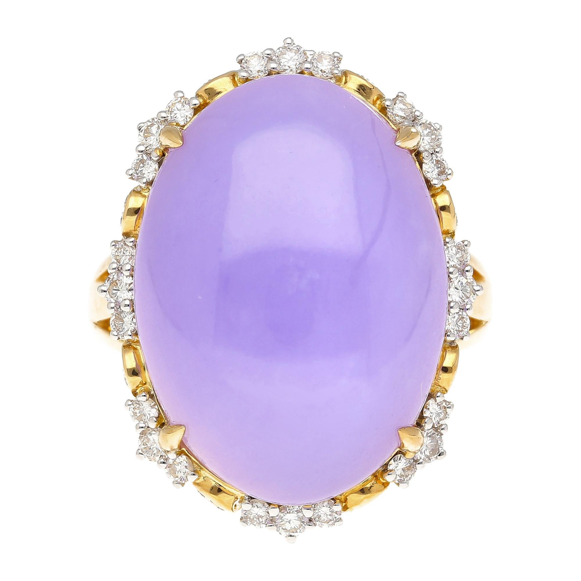 De las mujeres Anillo de cóctel de jadeíta lavanda ovalada y diamantes de 19,48 quilates en venta