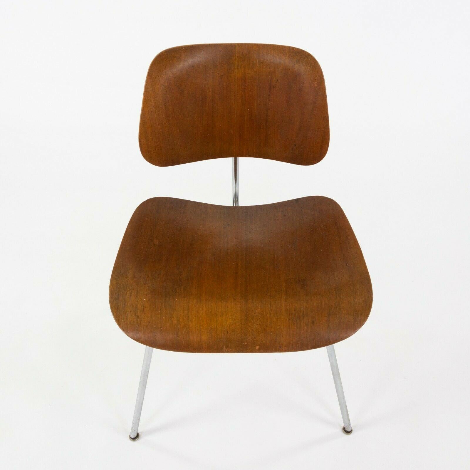 1948 Eames Evans for Herman Miller DCM Dining Chairs Metal in Walnut Set of Four For Sale 4