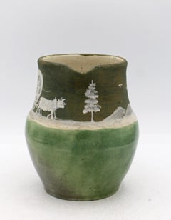 Brocca in ceramica decorata a cammeo del 1948, Carolina del Nord, realizzata da Walter Stephen