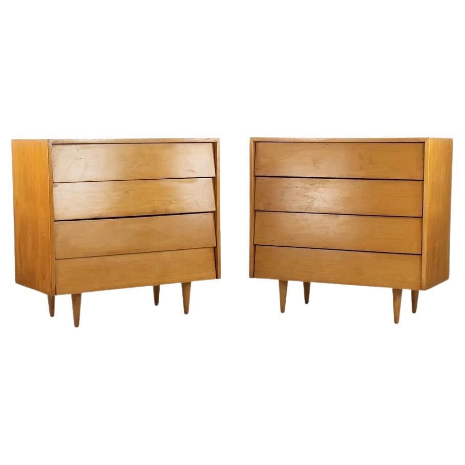 1948 Pair of Florence Knoll Associates No. 126 Louvered Dressers/Chests in Maple For Sale
