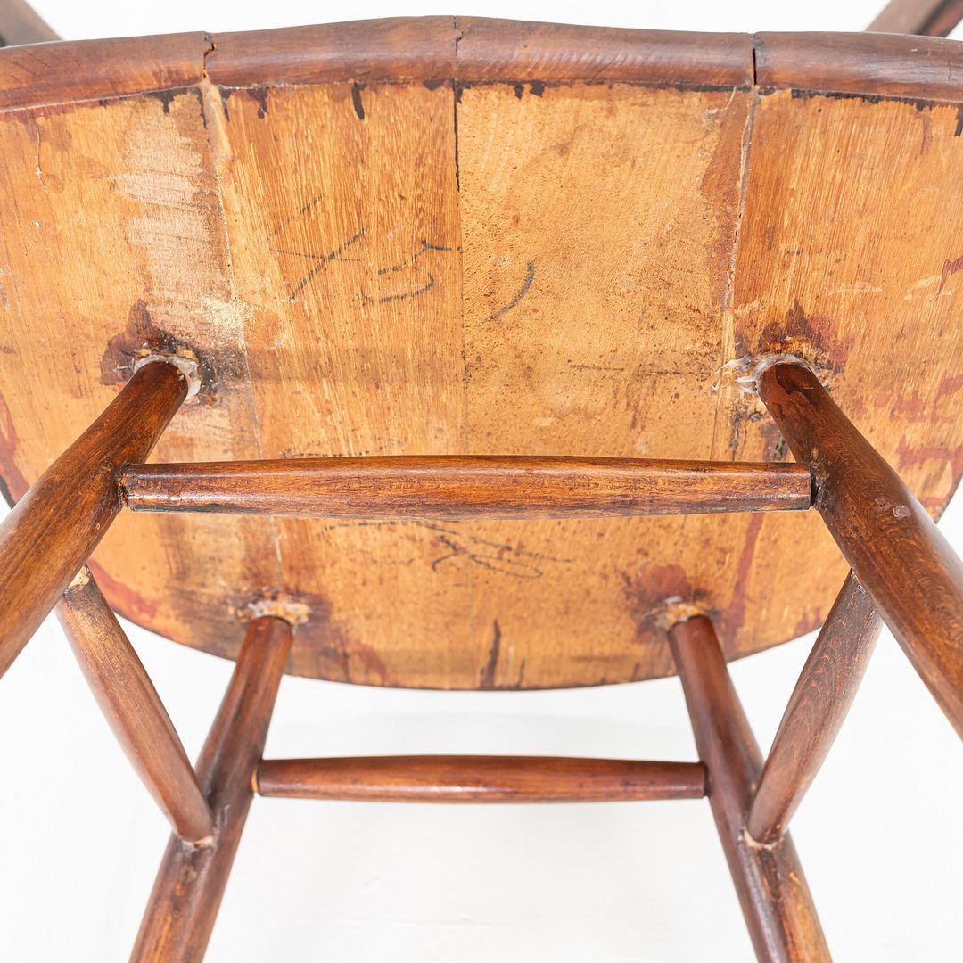 1949 George Nakashima pour N19 Chaise droite Knoll en noyer en vente 1
