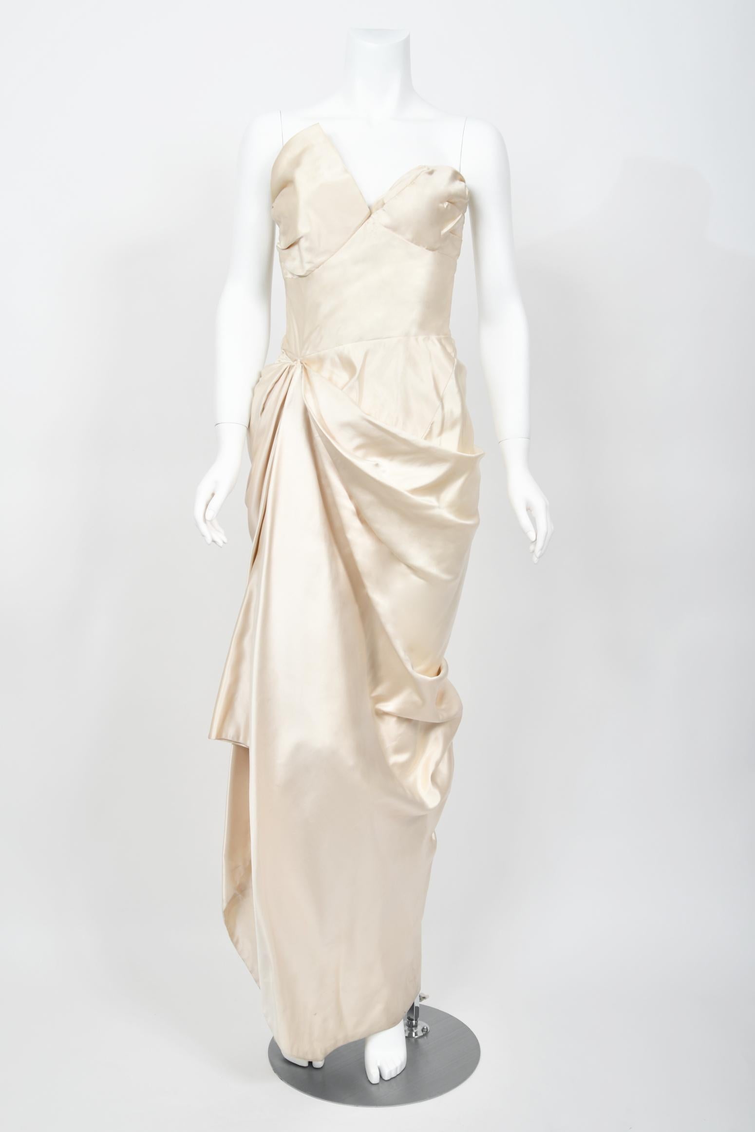 1949 Jeanne Lanvin Haute Couture Ivory Silk Satin Strapless Draped Bridal Gown In Good Condition In Beverly Hills, CA