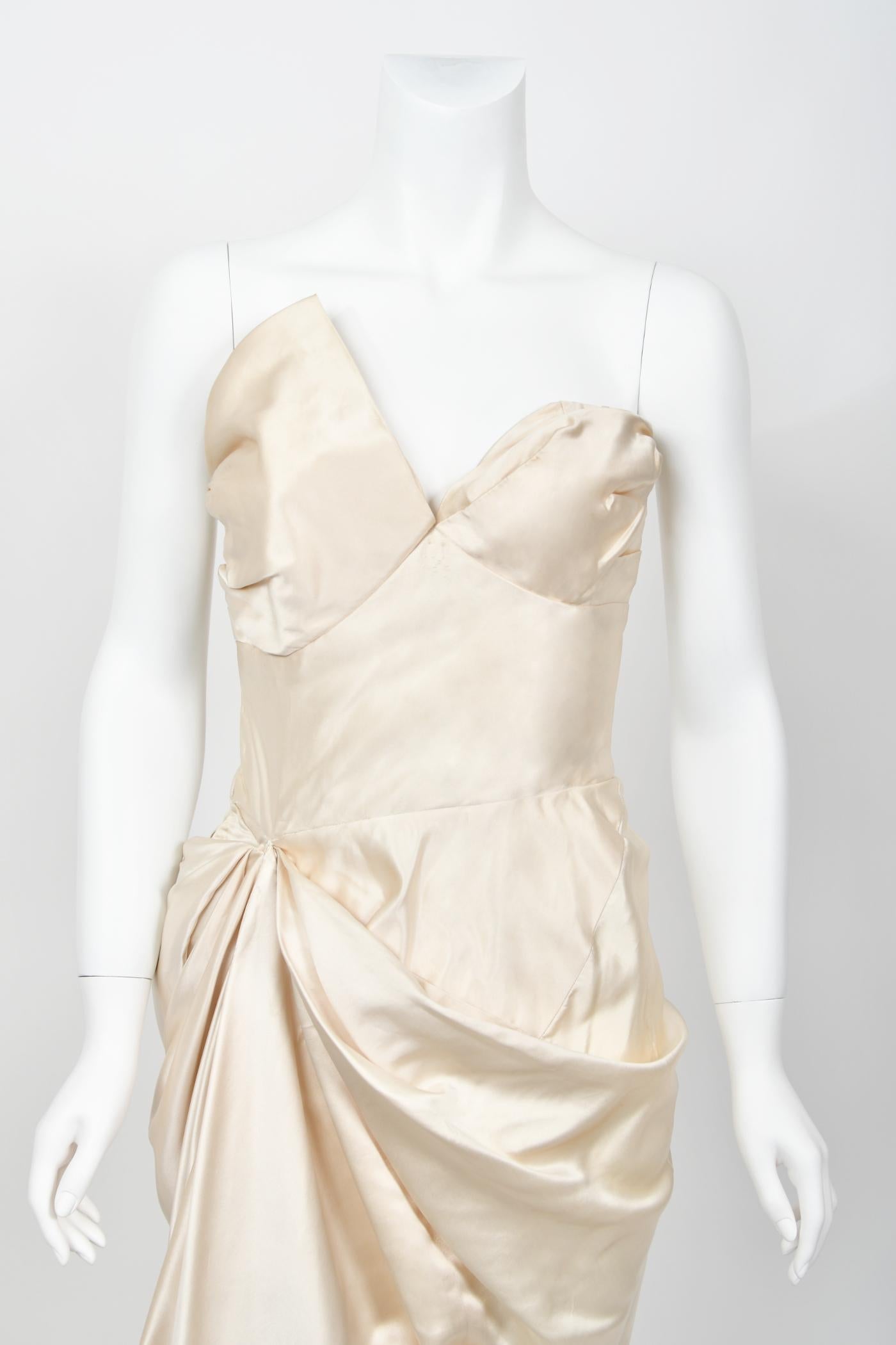 1949 Jeanne Lanvin Haute Couture Ivory Silk Satin Strapless Draped Bridal Gown 2