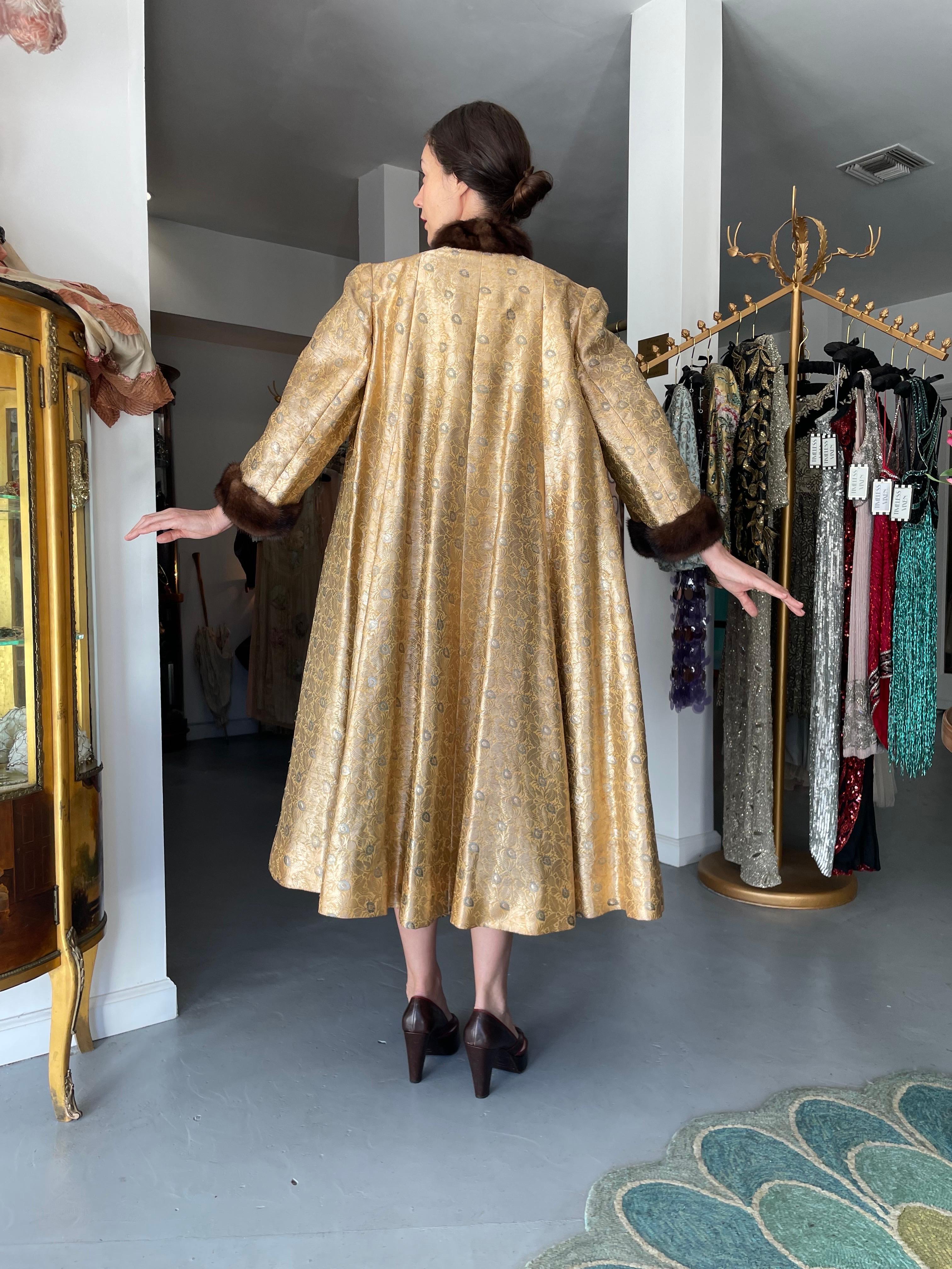 1949 Traina-Norell Couture Vogue Documented Metallic Gold Silk & Mink Swing Coat For Sale 11