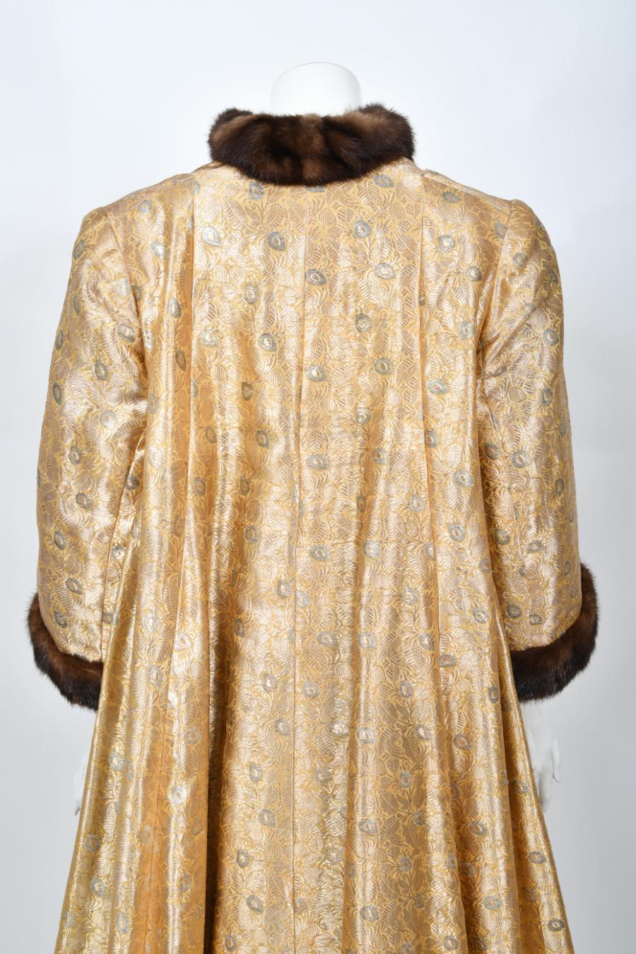 1949 Traina-Norell Couture Vogue Documented Metallic Gold Silk & Mink Swing Coat For Sale 13