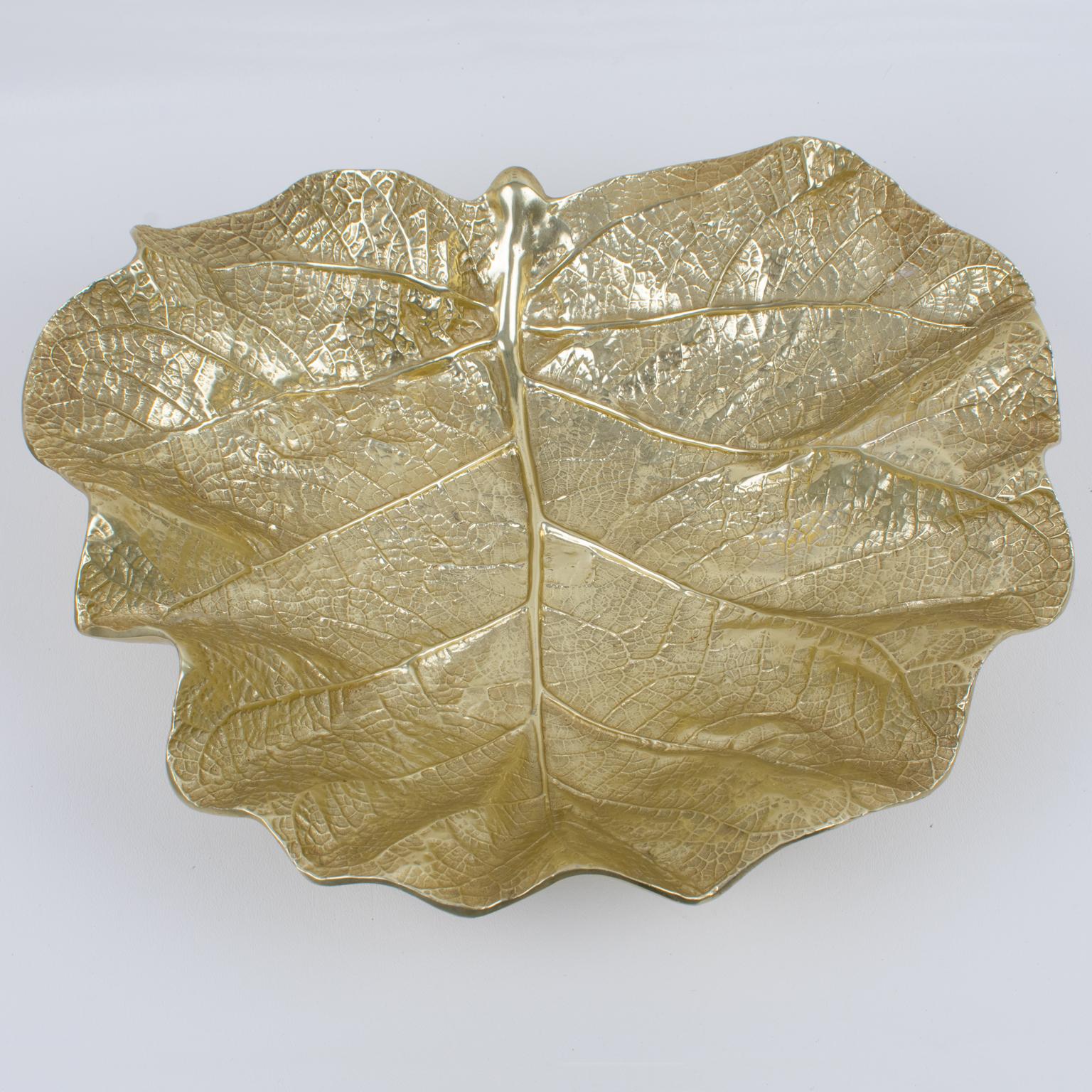 Virginia Metalcrafters Large Sea Grape Leaf Brass Bowl Dish Centerpiece, 1949 1