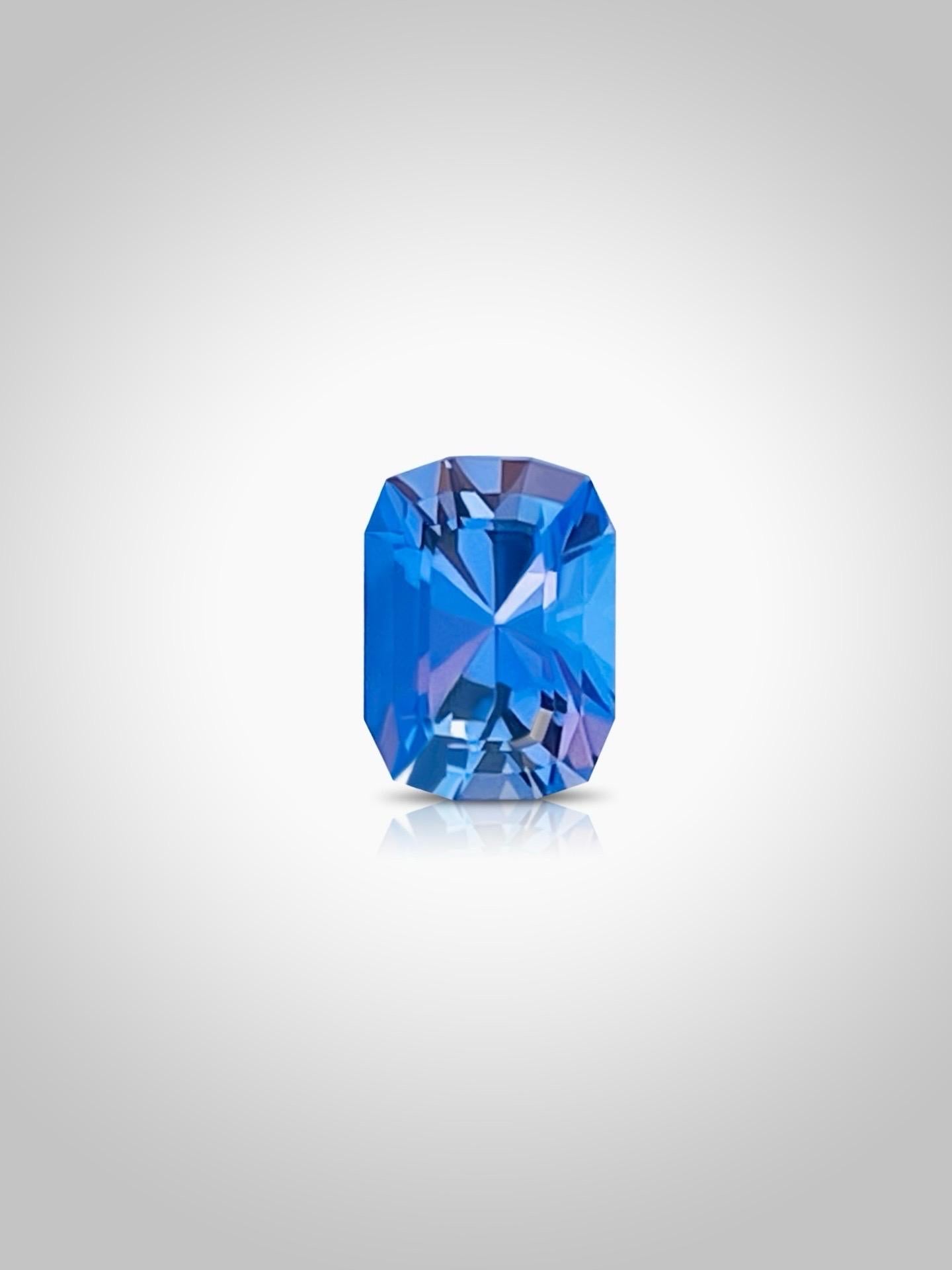 Rare Precision cutting 
Natural tanzanite 
Color: brilliant 
Size :8.3*6.2mm 
Clarity :100% clean 
Origin: Tanzania 

As precision cut is rare cutting as only few master cutter can make it in the world , excellent luster and design , unique piece