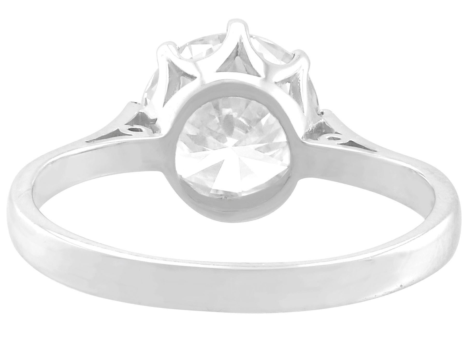 1.95 Carat Diamond and Platinum Solitaire Ring In Excellent Condition For Sale In Jesmond, Newcastle Upon Tyne