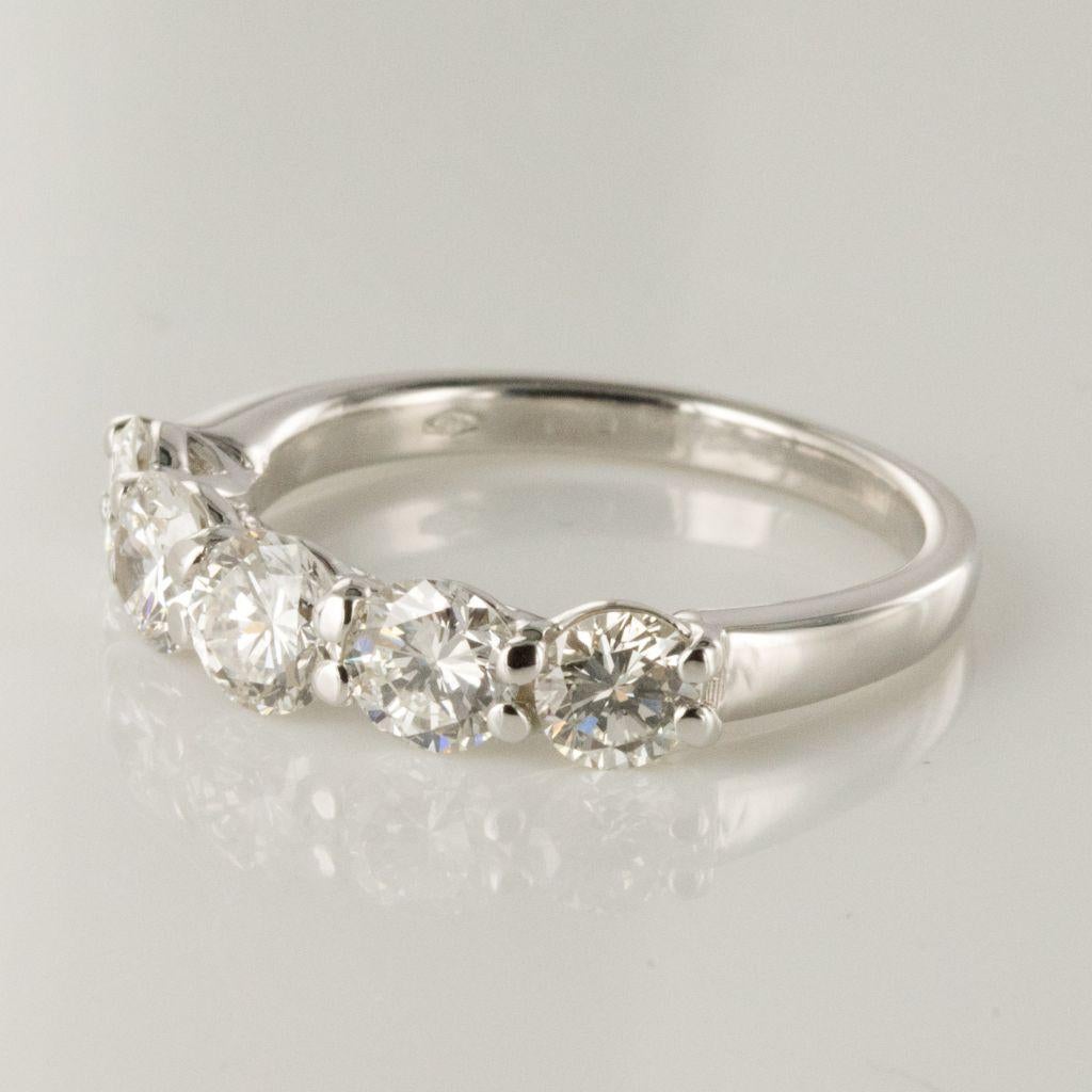 1.95 Carat E.VVS Diamond 18 Karat White Gold Wedding Ring 1