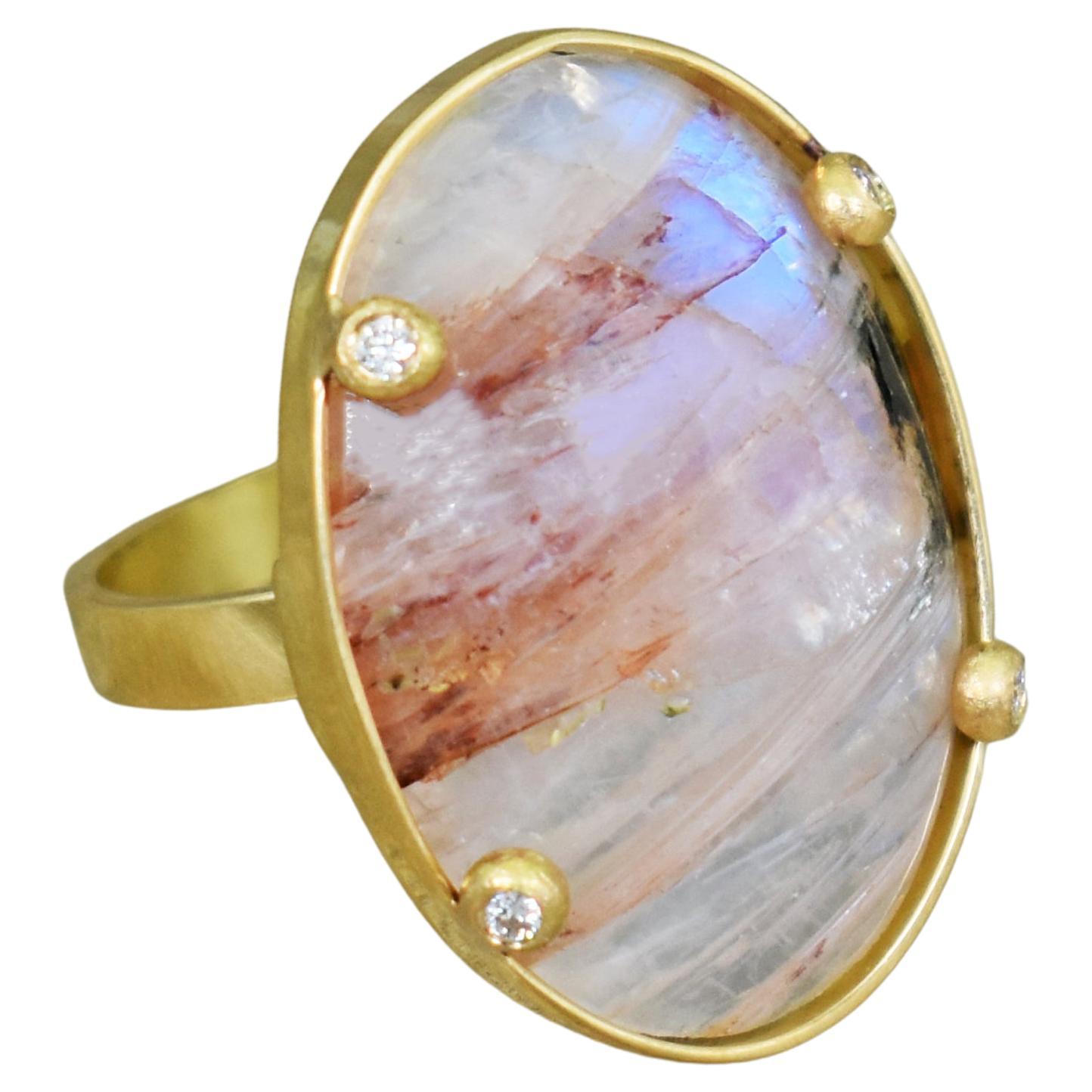 19.5 Carat Moonstone, Diamond and 18 Karat Gold Cocktail Ring For Sale