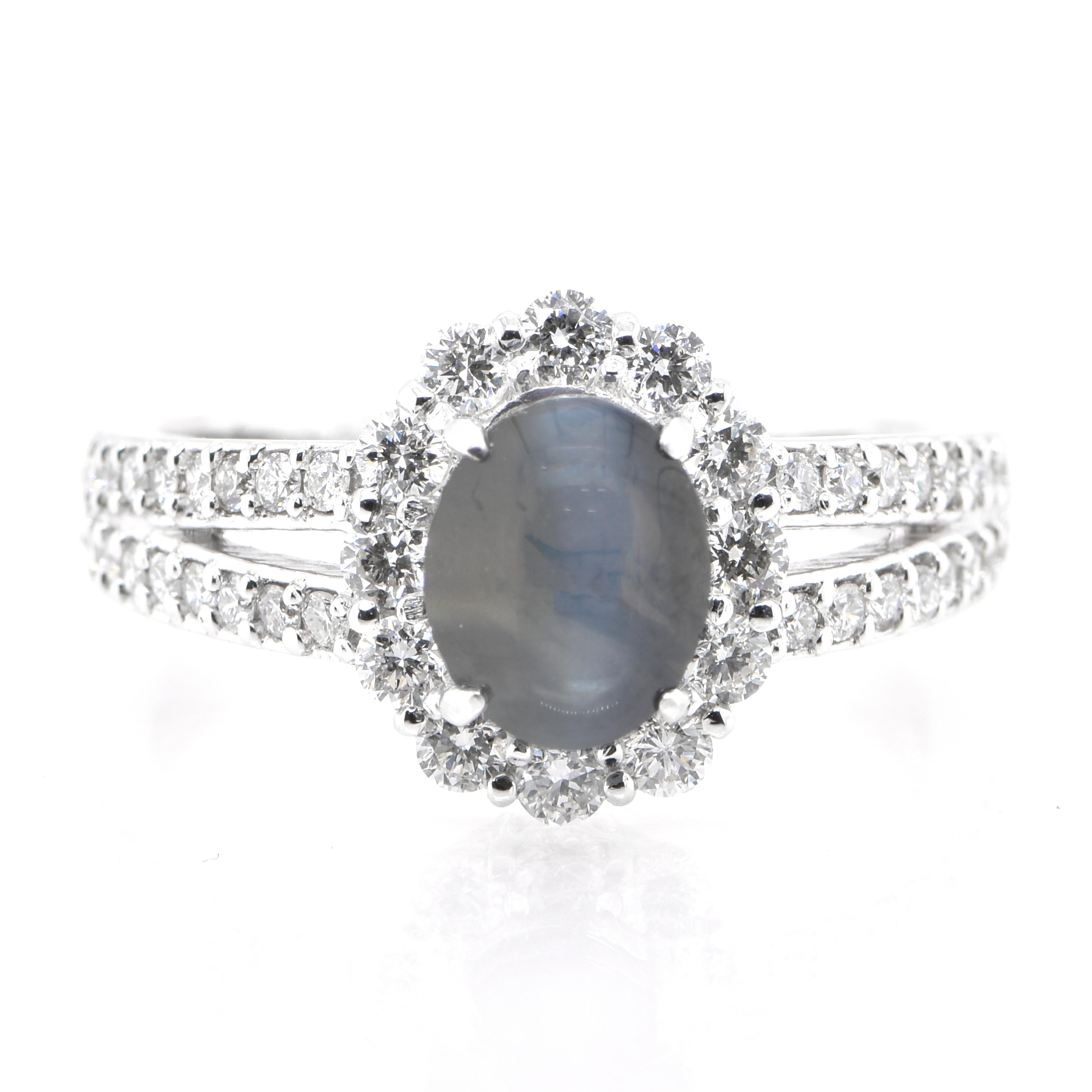 1,95 Karat natürlicher Alexandrit Katzenauge und Diamant Halo Ring in Platin gefasst (Cabochon)