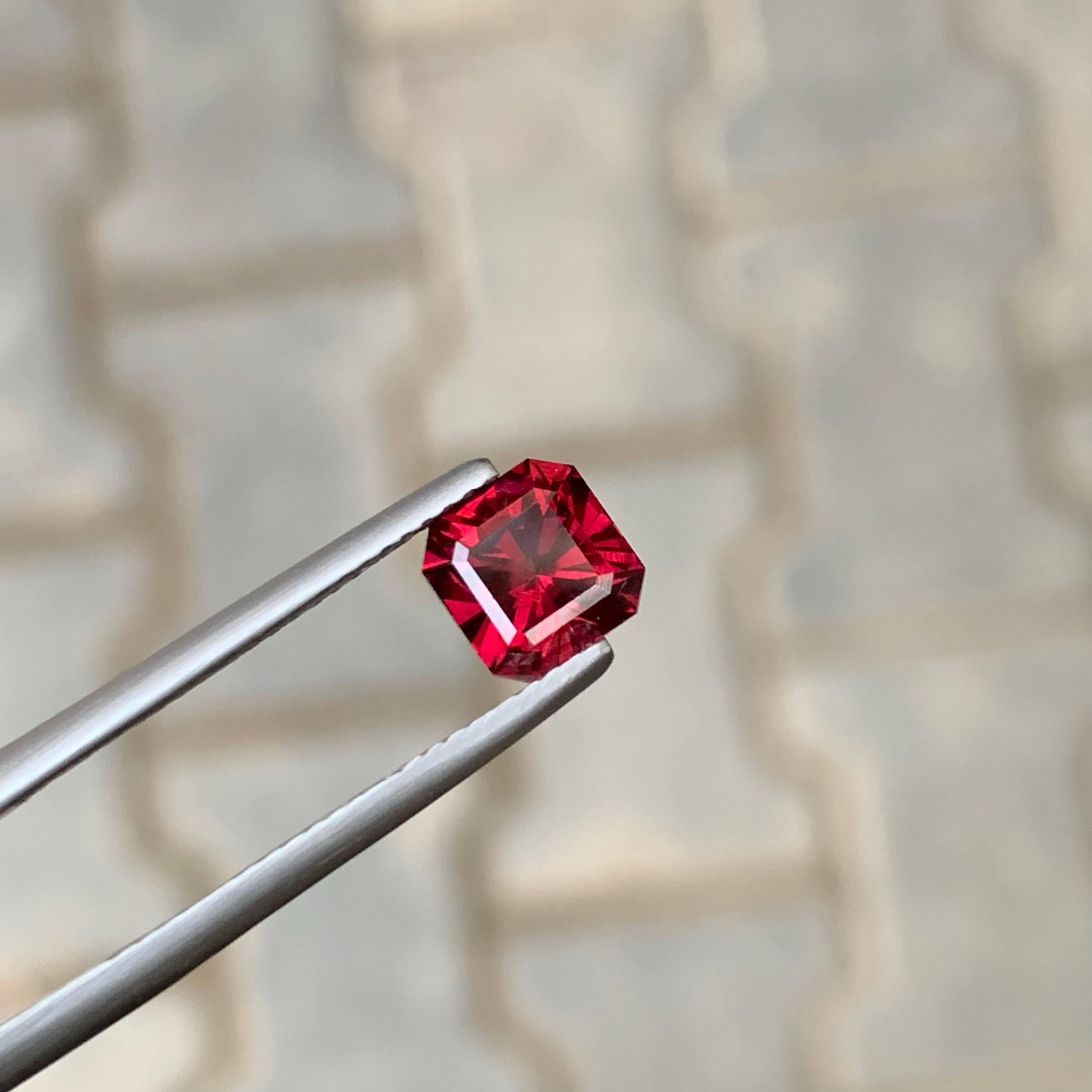 1.95 Carat Natural Loose Bright Red Garnet Stone Asscher Cut Tanzanian Gemstone For Sale 4