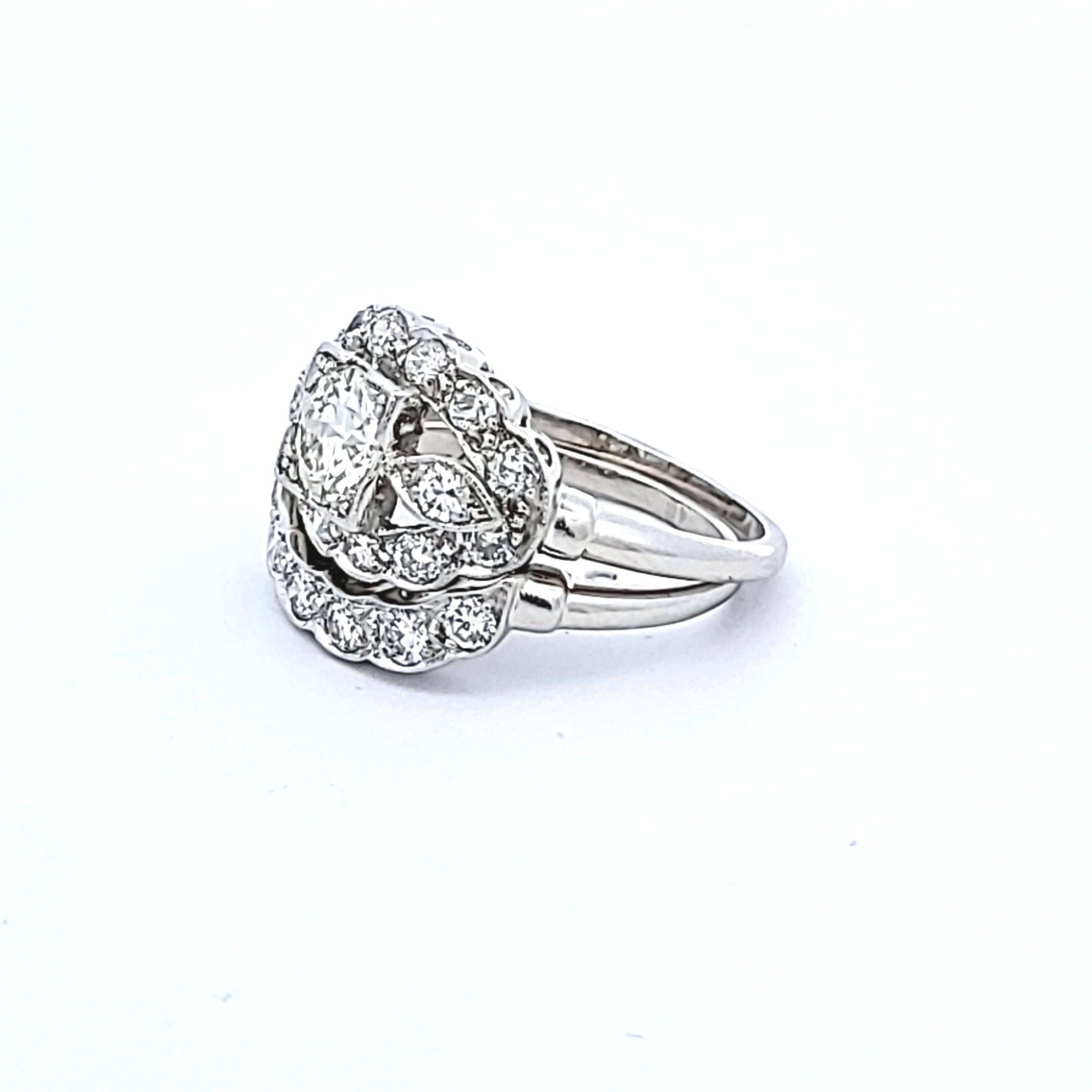1.95 Carat Old European and Circular Brilliant Diamond Platinum Art Deco Ring For Sale 3