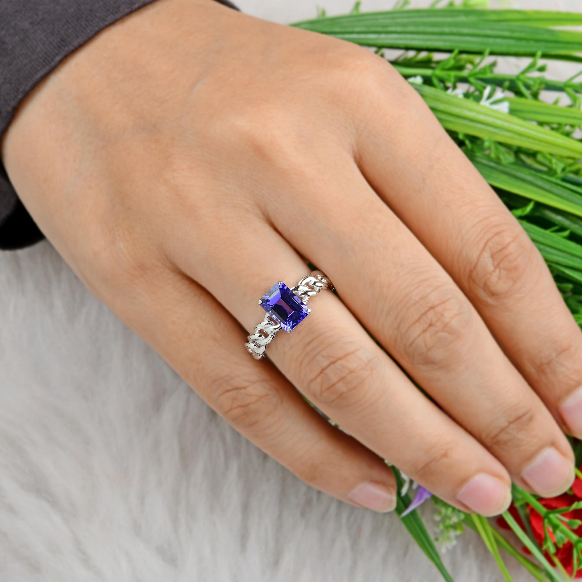 Women's 1.95 Carat Solitaire Emerald Cut Tanzanite Ring Zigzag Band 18k White Gold For Sale