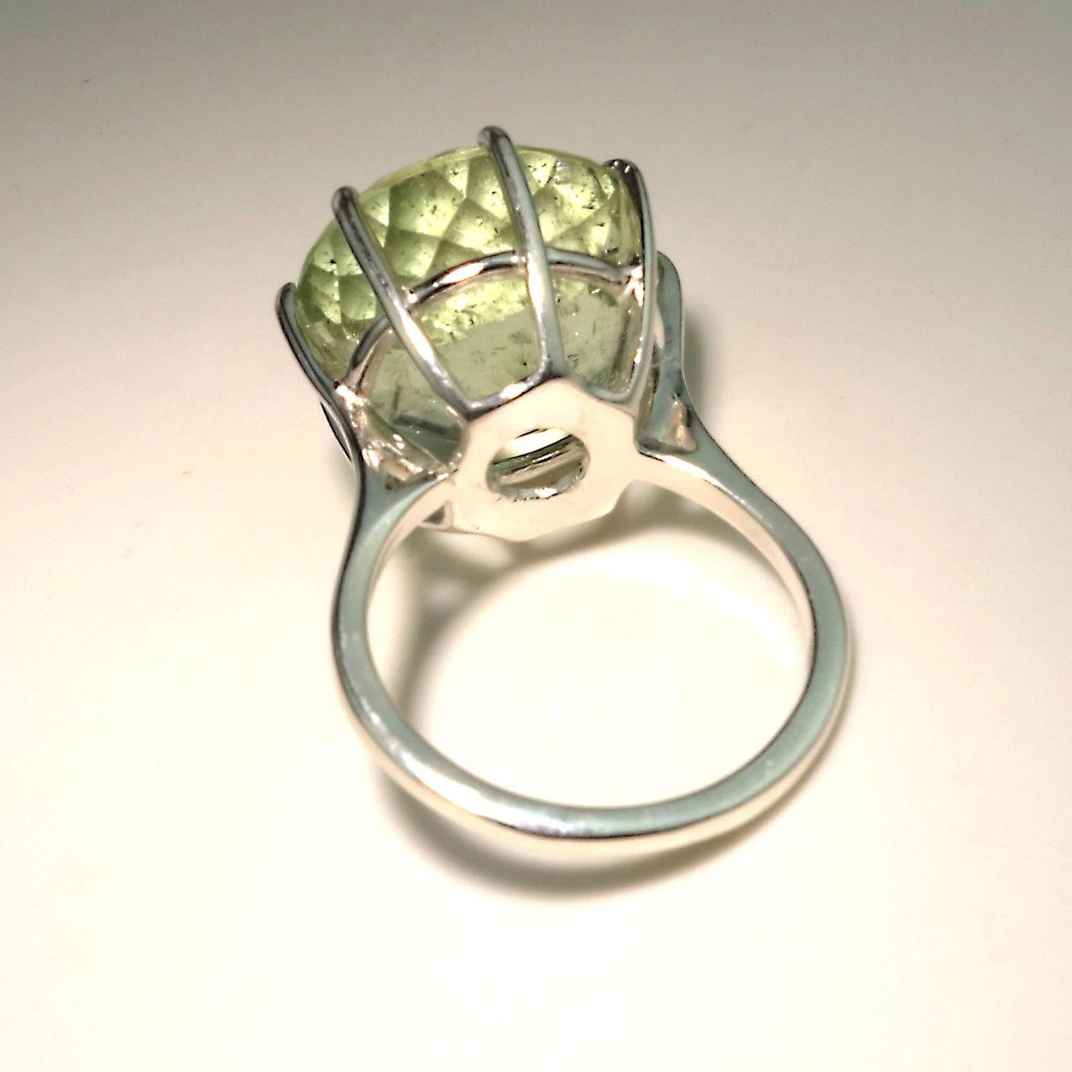 Gemjunky 19.5 Carat Sparkling Green Beryl in Sterling Silver Cocktail Ring 2