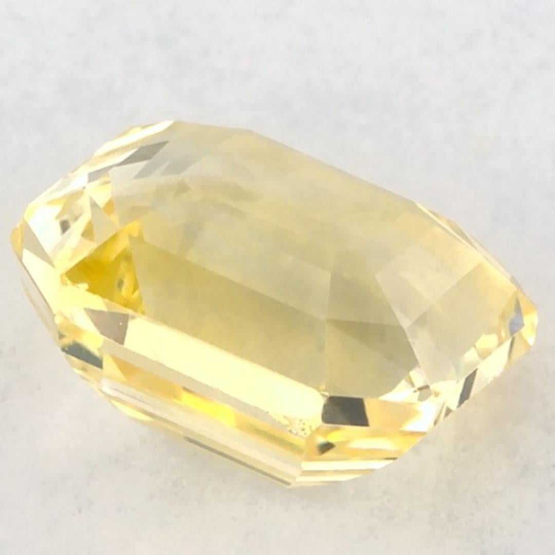 1.95 carati di zaffiro giallo ottagonale sciolto in vendita 1