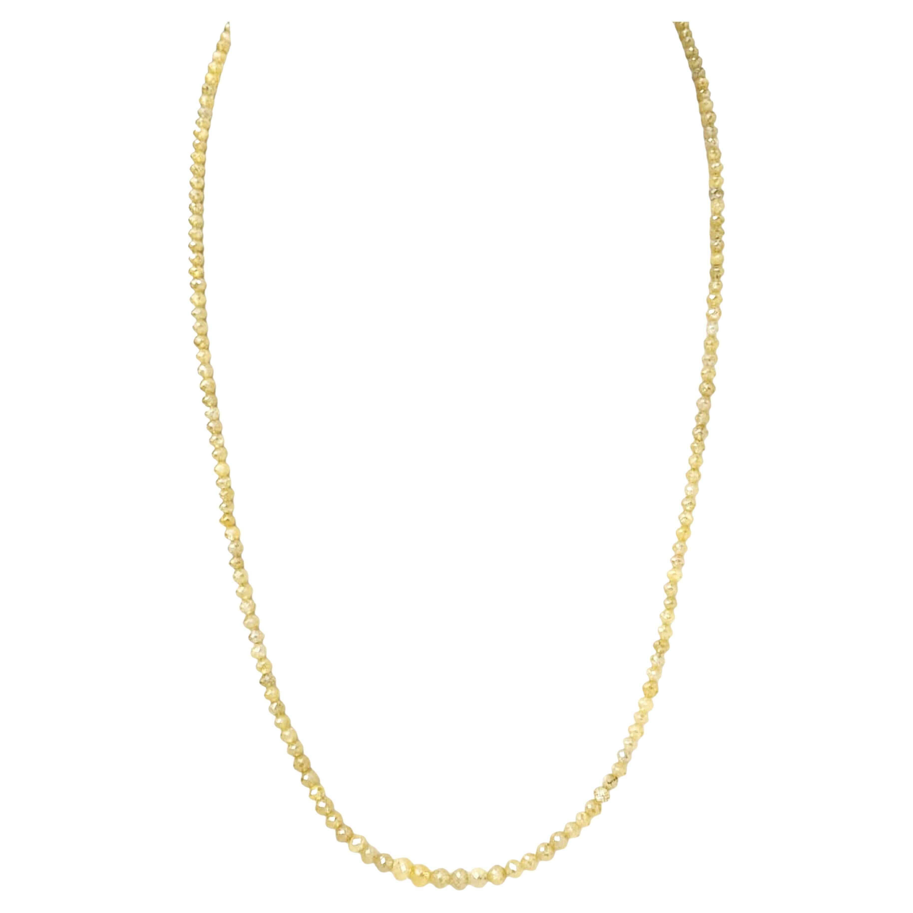 Collana con diamanti gialli Nature (43,00ct) da 19,5" in oro giallo 14K in vendita