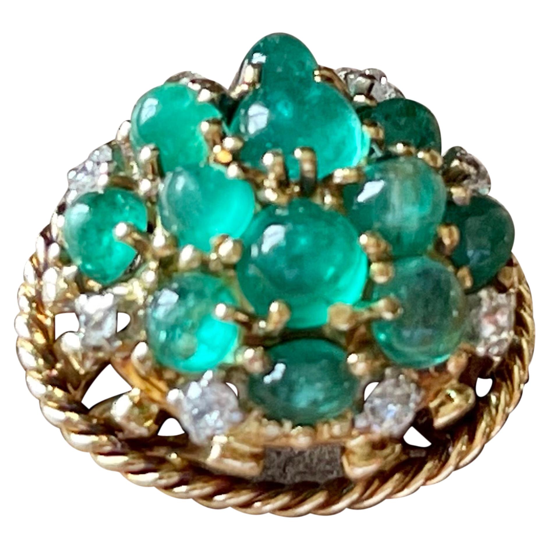 1950 18 K Yellow Gold Vintage Emerald Diamond Cocktail Ring For Sale