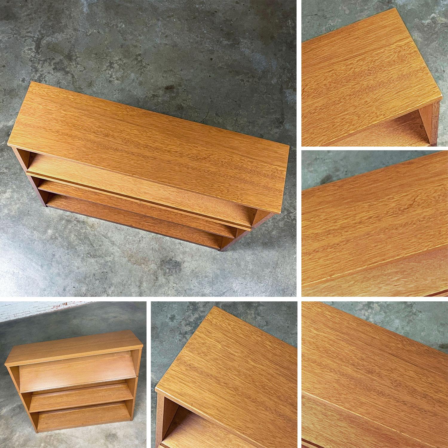 1950-1960’s Mid-Century Modern Low Mahogany Bookcase with Slanted Display Shelf For Sale 7