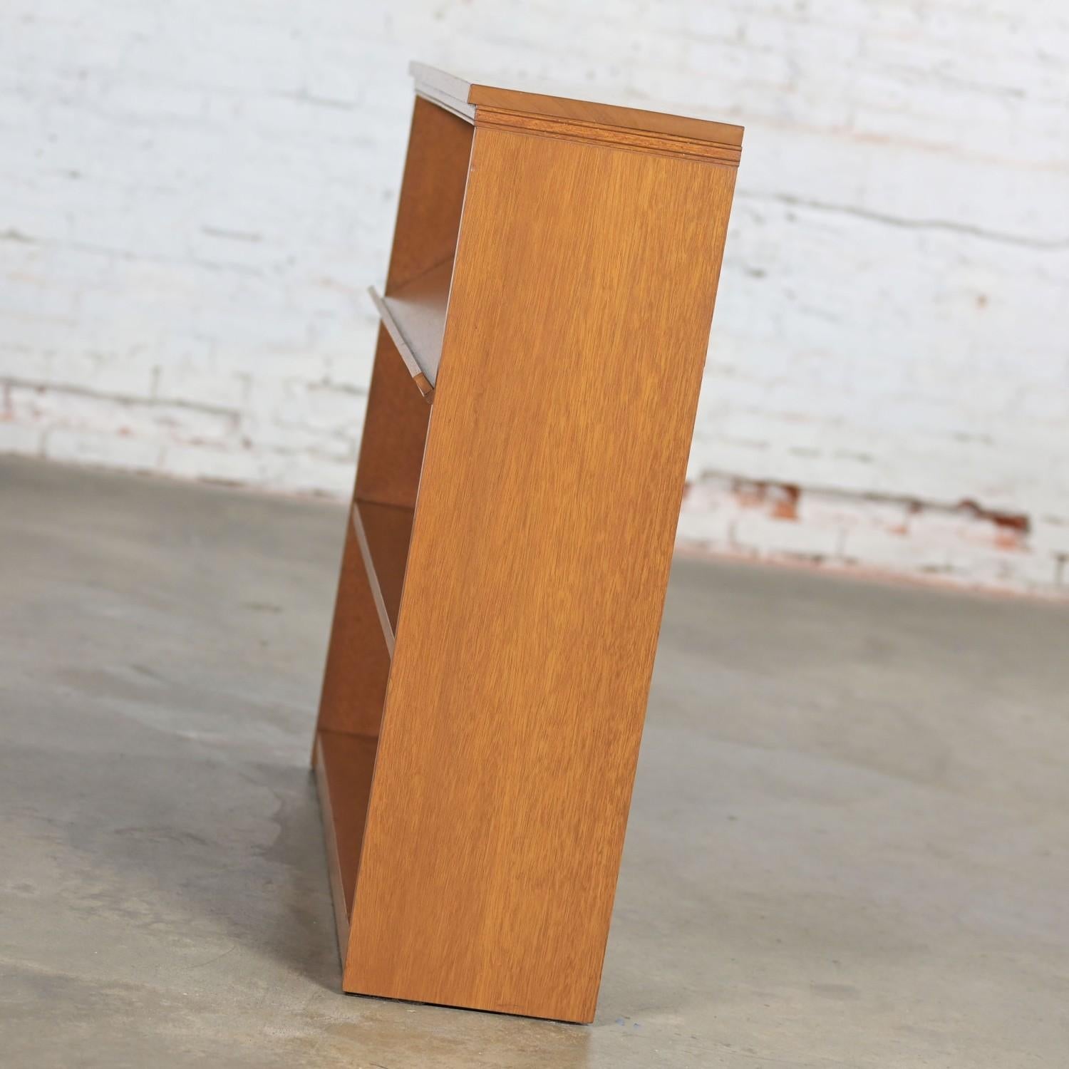 1950-1960’s Mid-Century Modern Low Mahogany Bookcase with Slanted Display Shelf For Sale 2