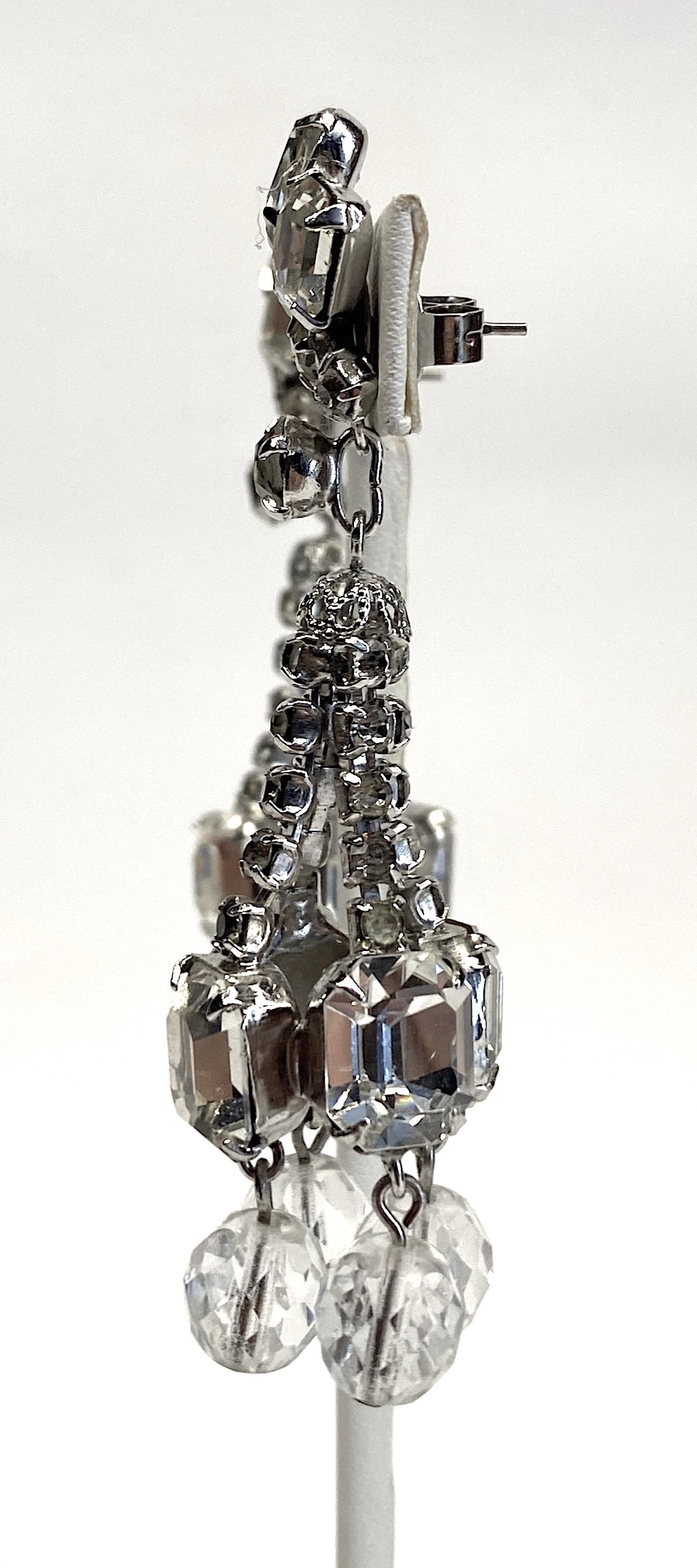 1950/ 1960s Rhinestone & Crystal Bead Pendant Earrings with Post In Good Condition In New York, NY