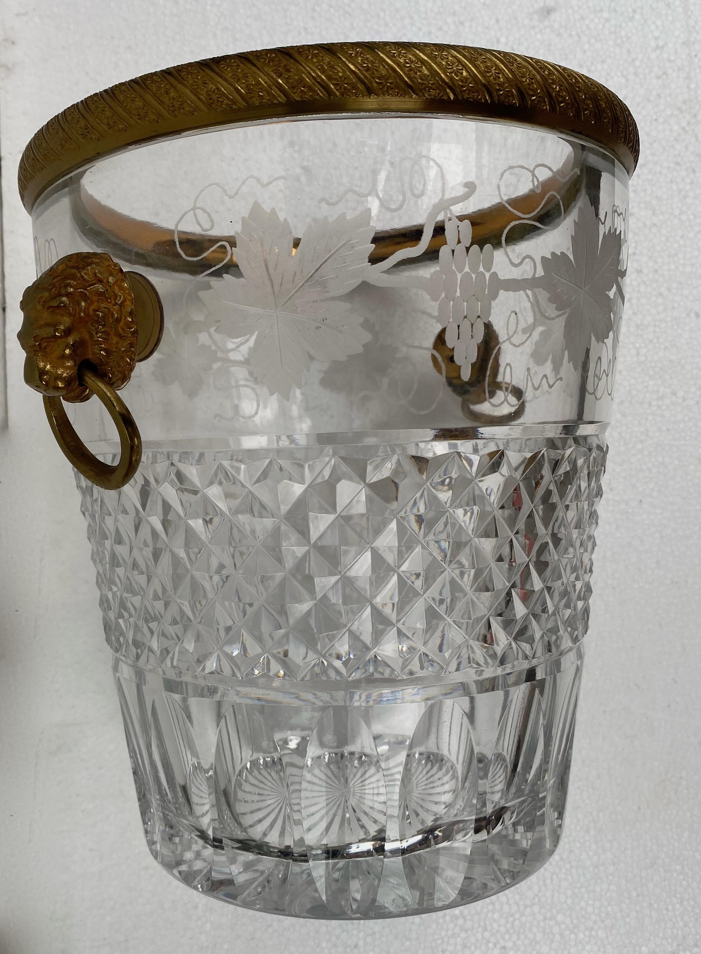 1950-1970 Champagne Bucket Crystal St Louis and Bronze Gilded Heads of Lion In Good Condition For Sale In Paris, FR
