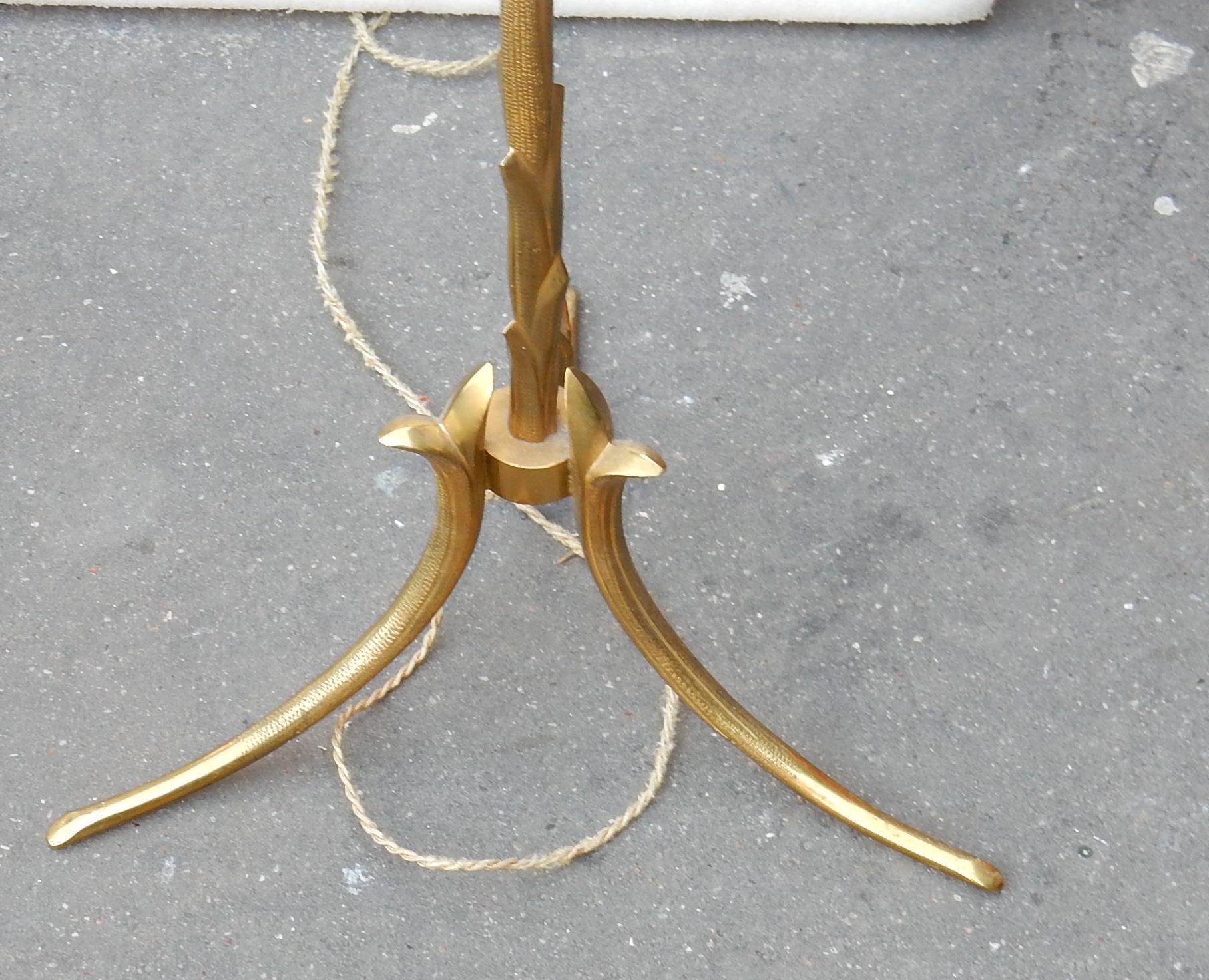 1950-1970 Golden Bronze Lamppost Maison Charles Model Palm Tree Adjustable In Good Condition For Sale In Paris, FR