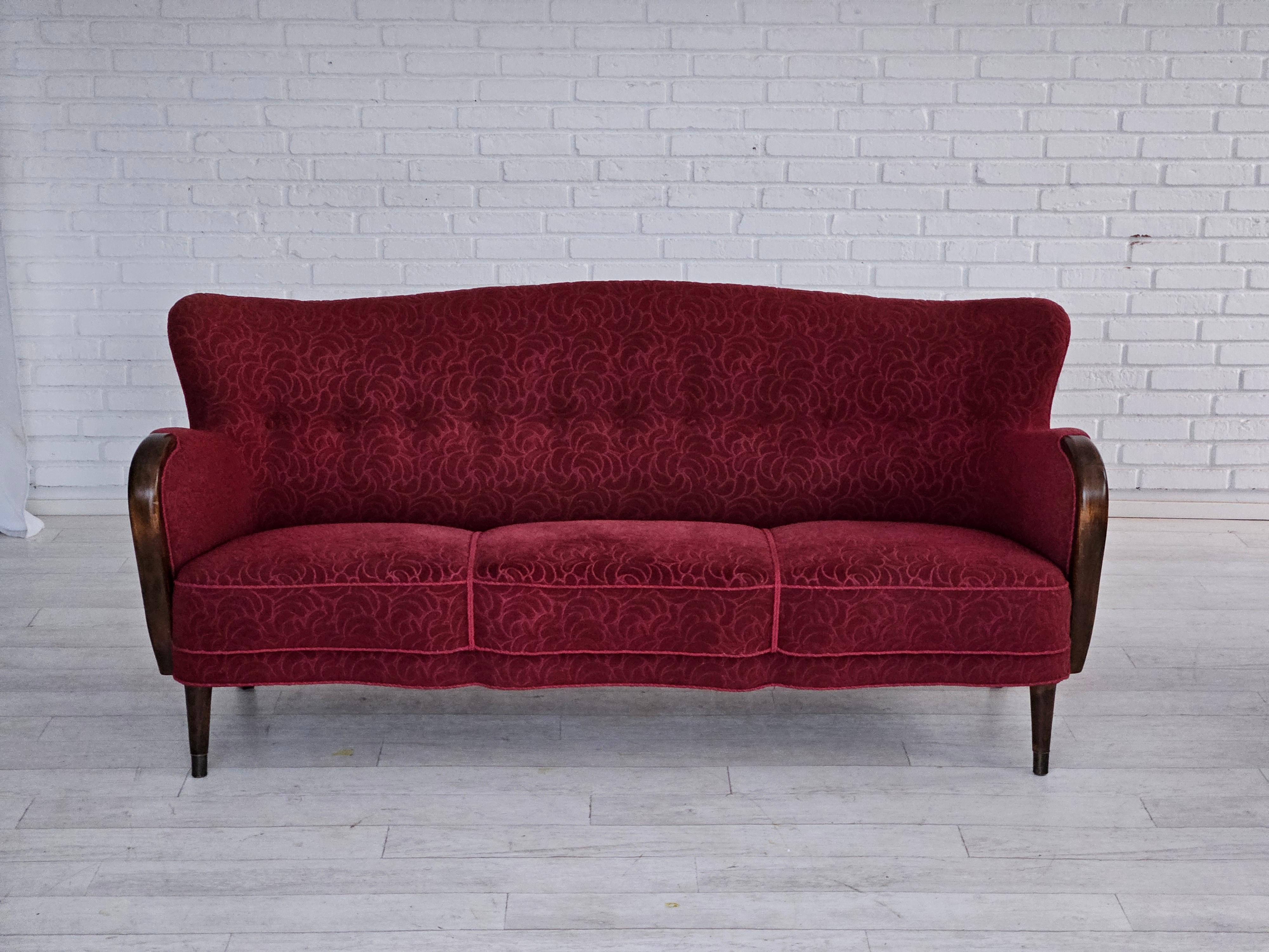 Scandinavian Modern 1950-60s, Danish 3-seater sofa, original condition, red cotton/wool, beech wood. For Sale