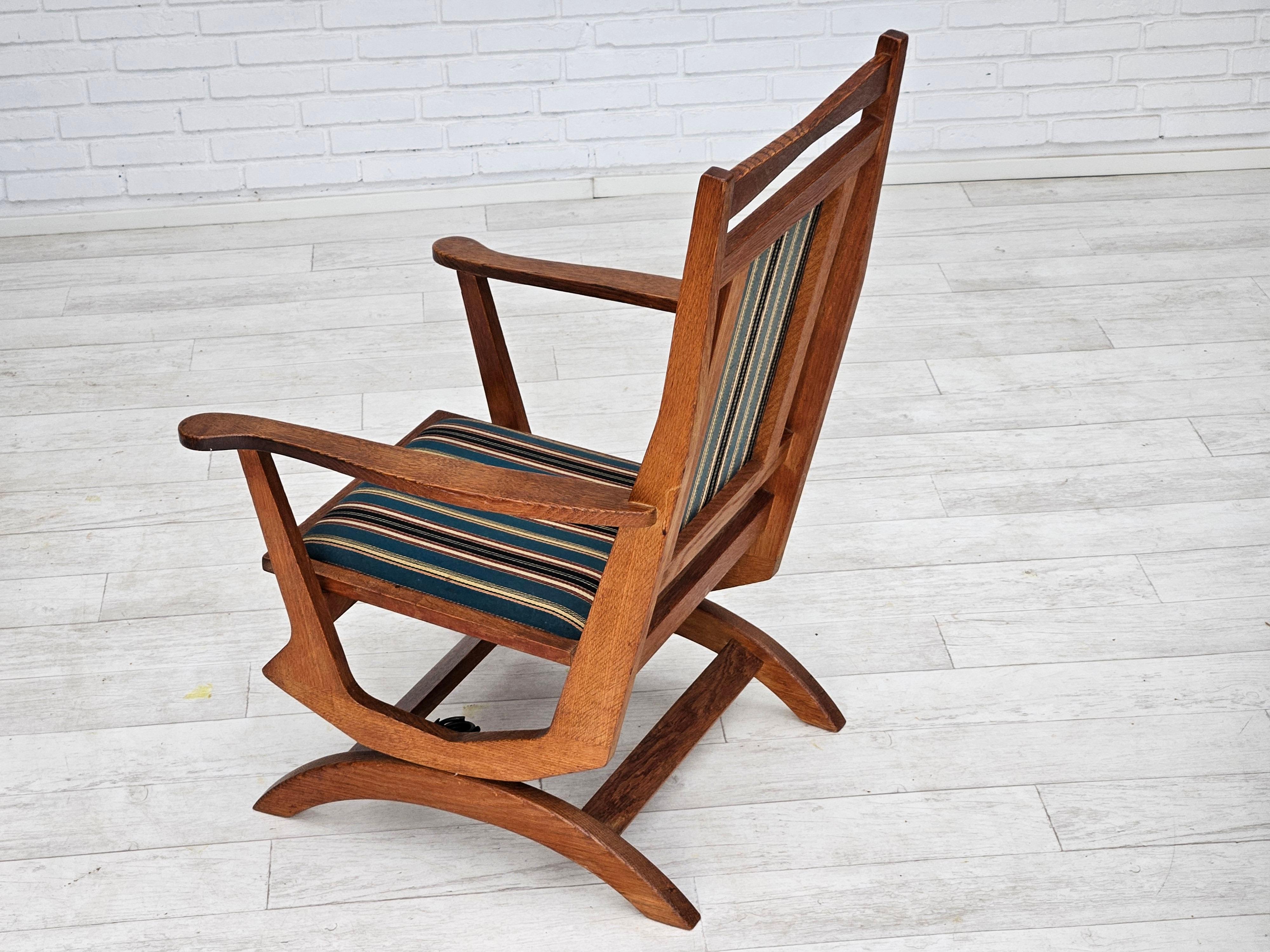 Dans les années 1950-60, le fauteuil à haut dossier danois en très bon état d'origine en vente 3
