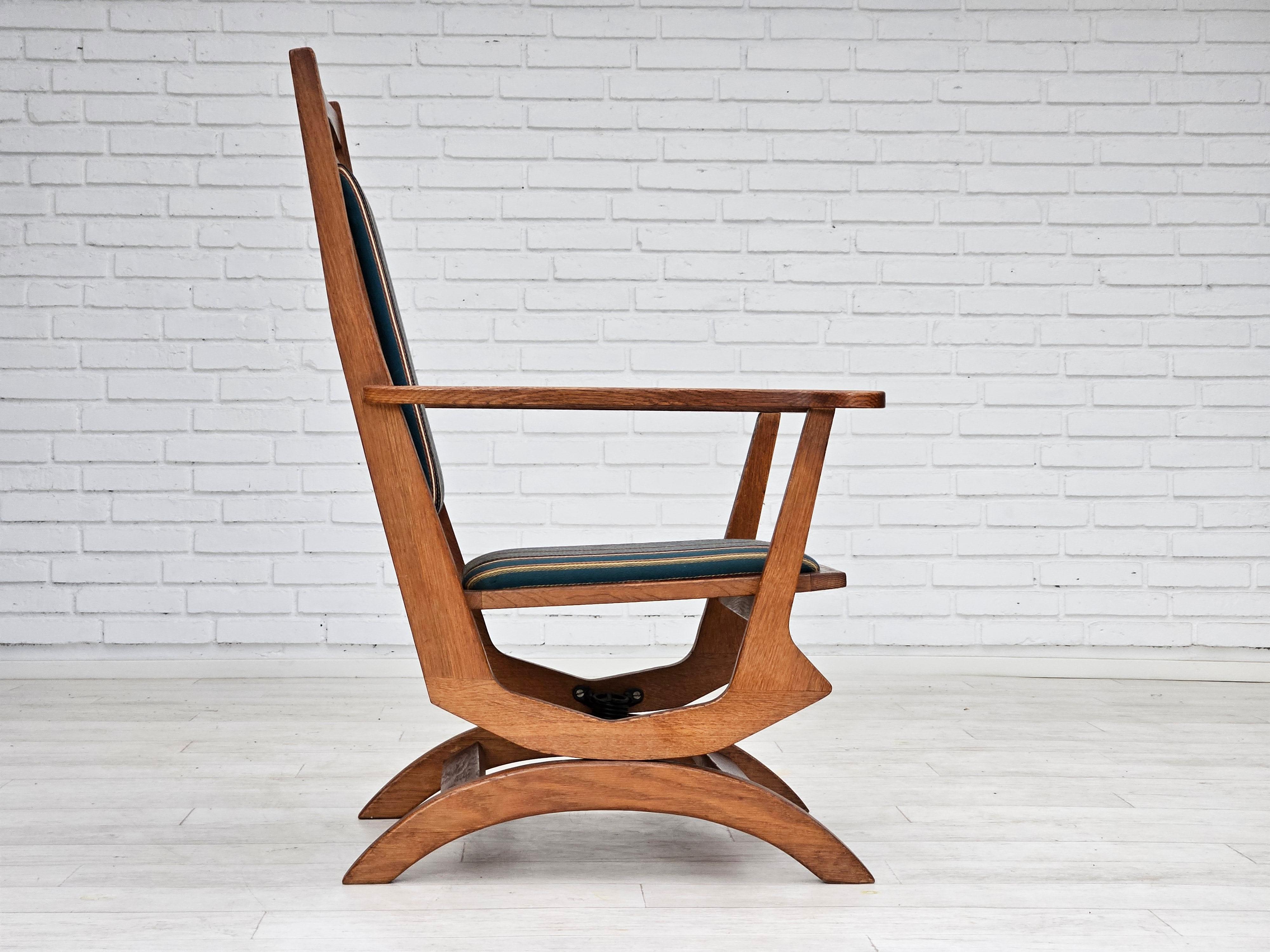 Scandinave moderne Dans les années 1950-60, le fauteuil à haut dossier danois en très bon état d'origine en vente