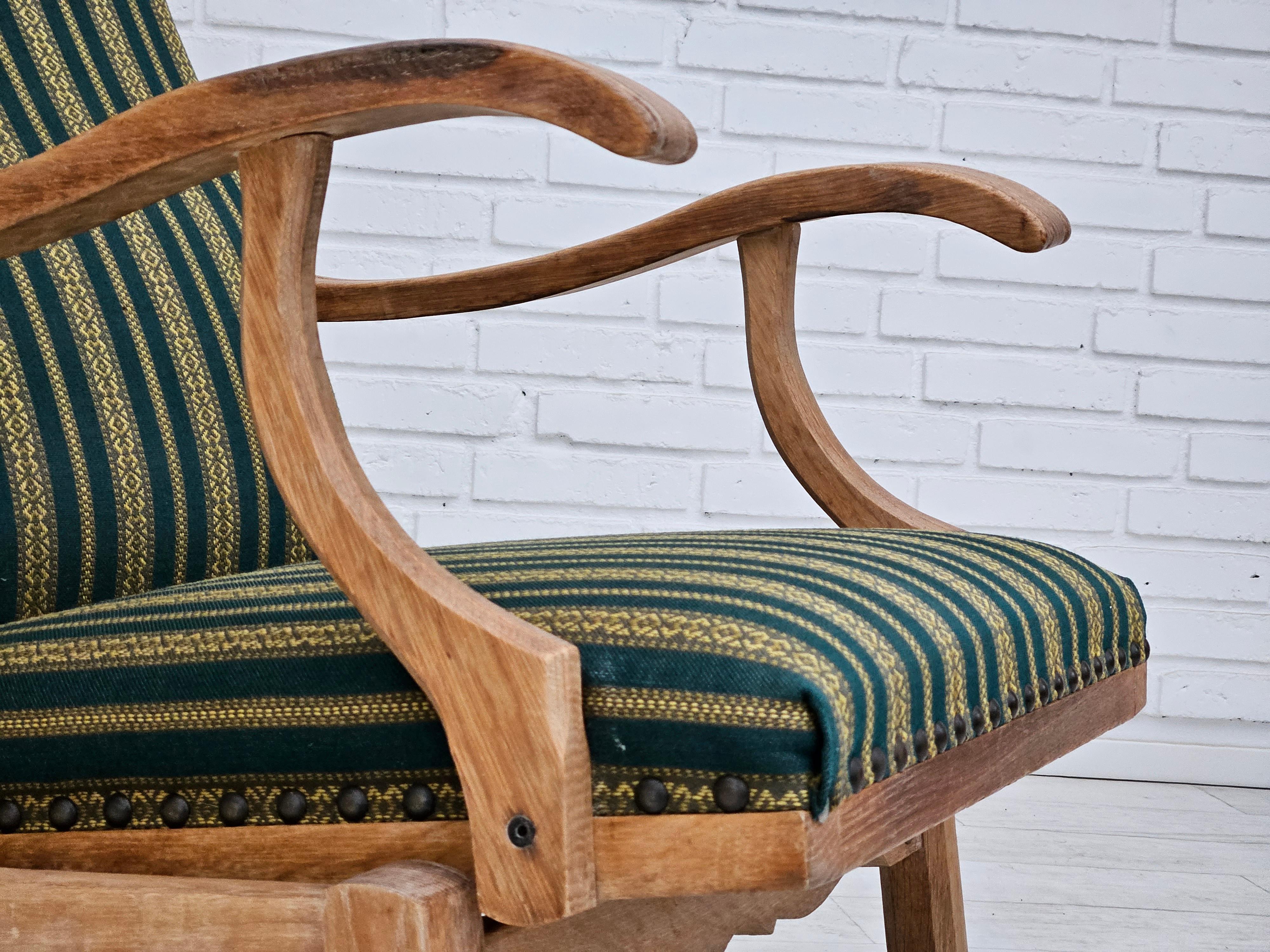 1950-60s, Danish highback rocking chair, original very good condition. For Sale 1