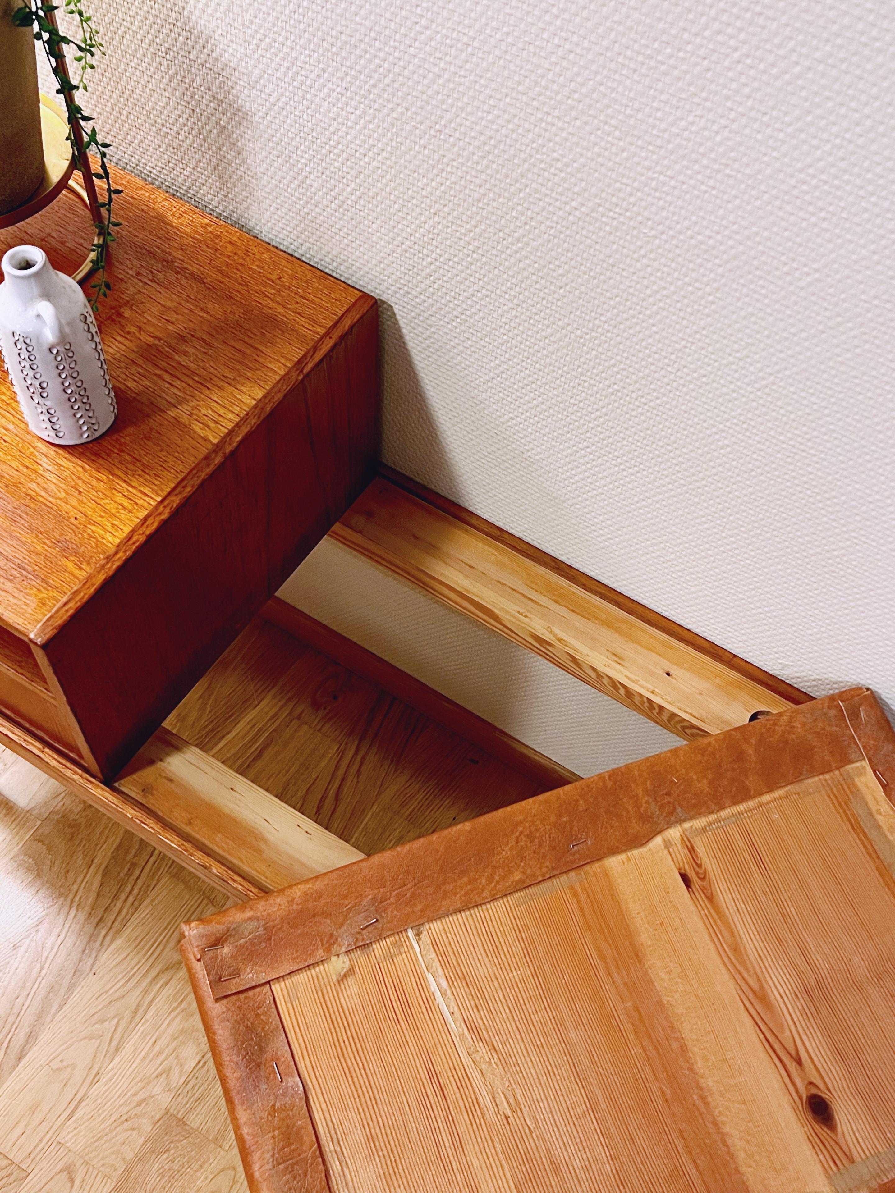 Panchina da corridoio in teak degli anni '50/'60, design scandinavo di metà secolo. in vendita 5