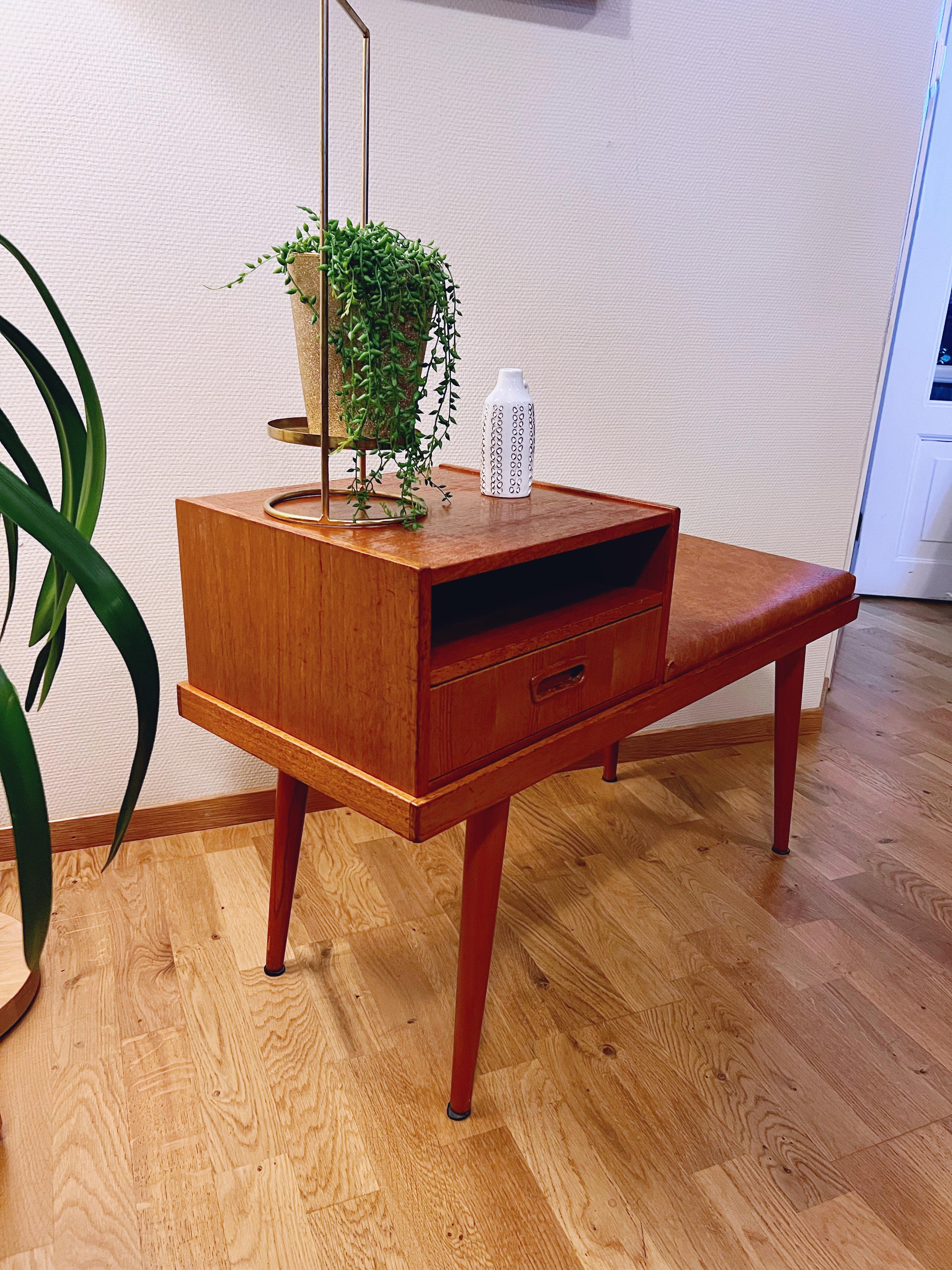 Teak Panchina da corridoio in teak degli anni '50/'60, design scandinavo di metà secolo. in vendita